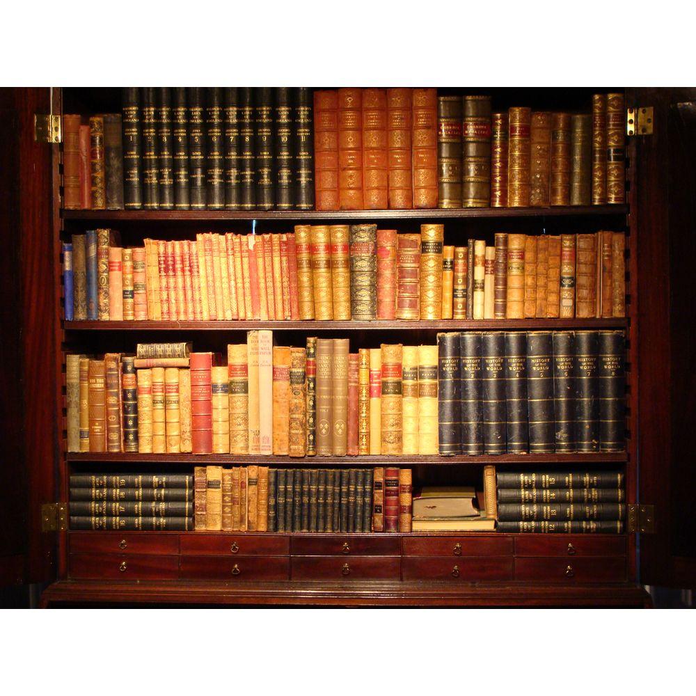 George II Mahogany Bureau Cabinet Bookcase In Good Condition For Sale In Lymington, GB