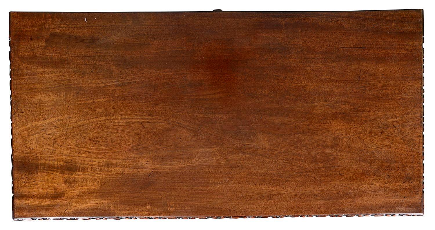 George II Mahogany card table, circa 1760 In Good Condition For Sale In Brighton, Sussex