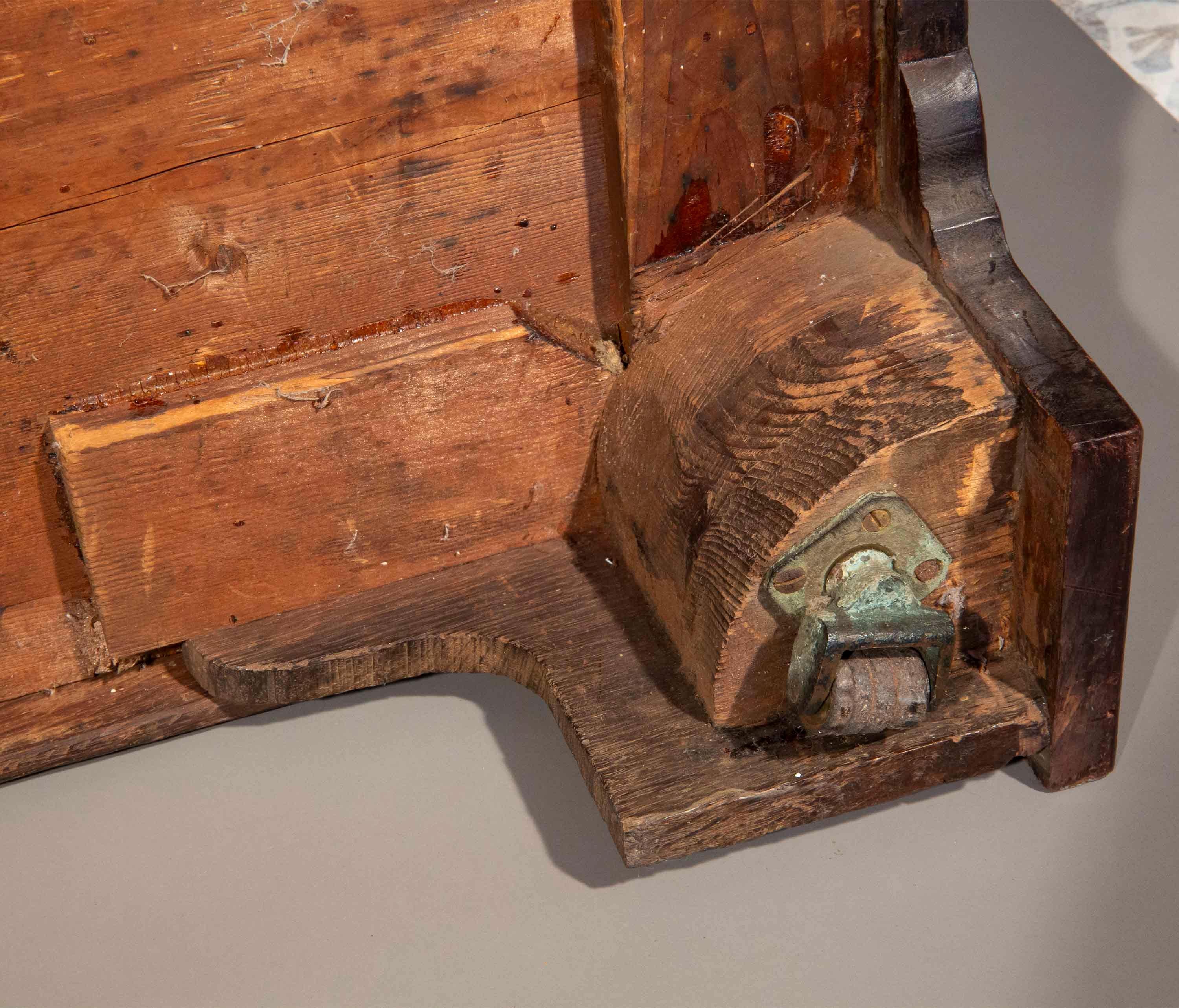 Scrivania a ginocchio di Giorgio II del XVIII secolo in vendita 3