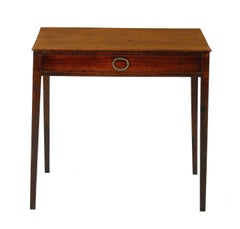 Mahagoni-Tisch aus der George-II-Periode mit einer einzigen langen Schublade, um 1810