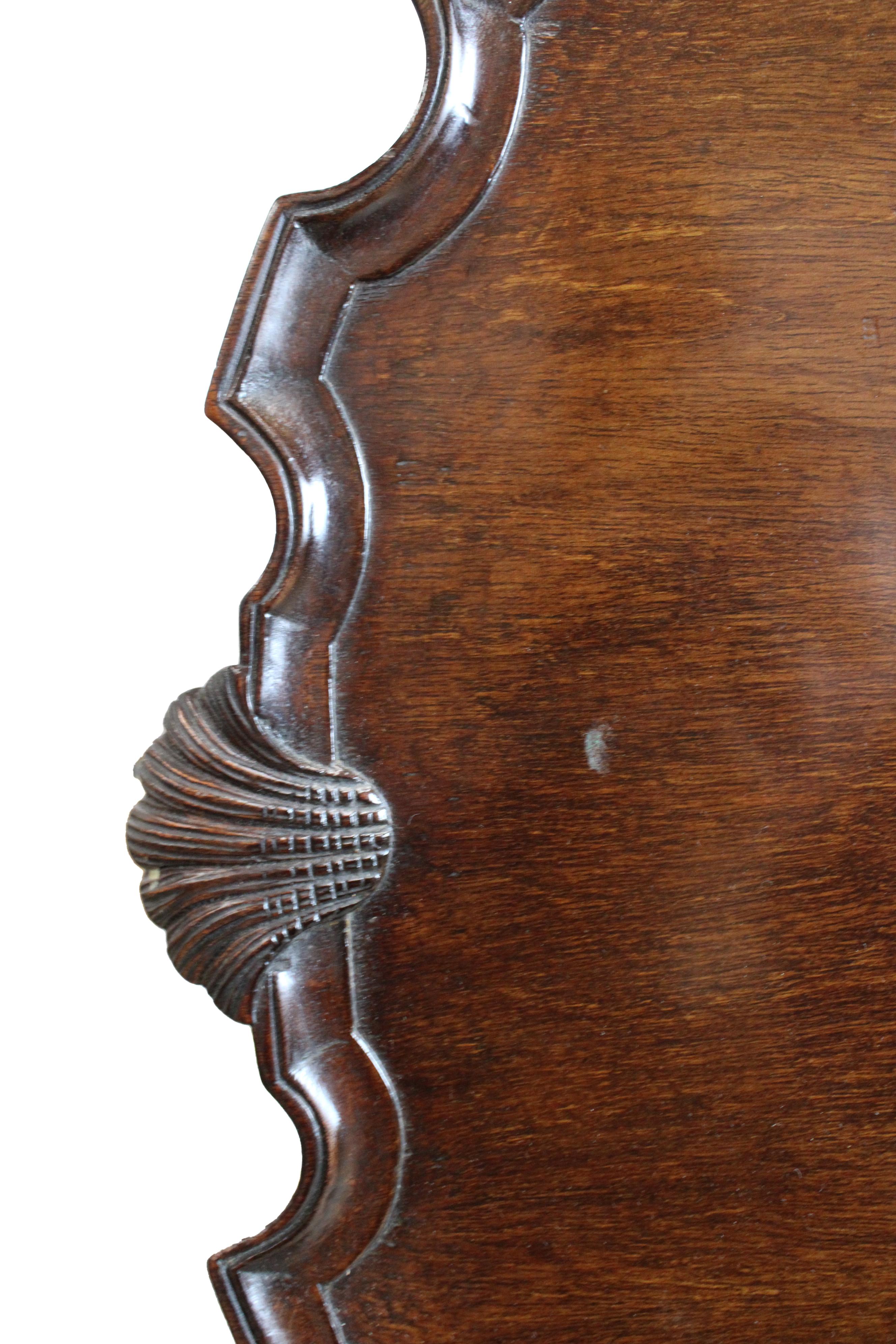 18th Century and Earlier George II Mahogany Tilt-Top Tea Table For Sale