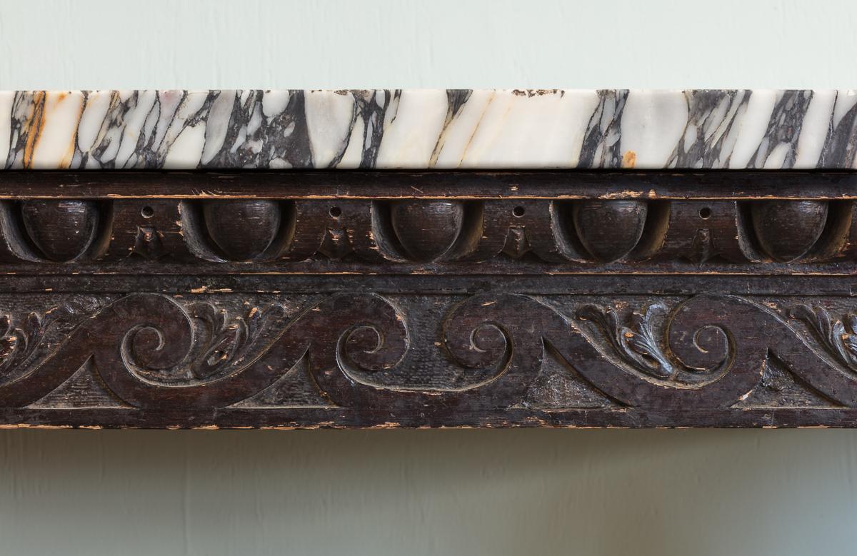 Mesa consola con tapa de mármol Jorge II en Bueno estado para la venta en London, GB