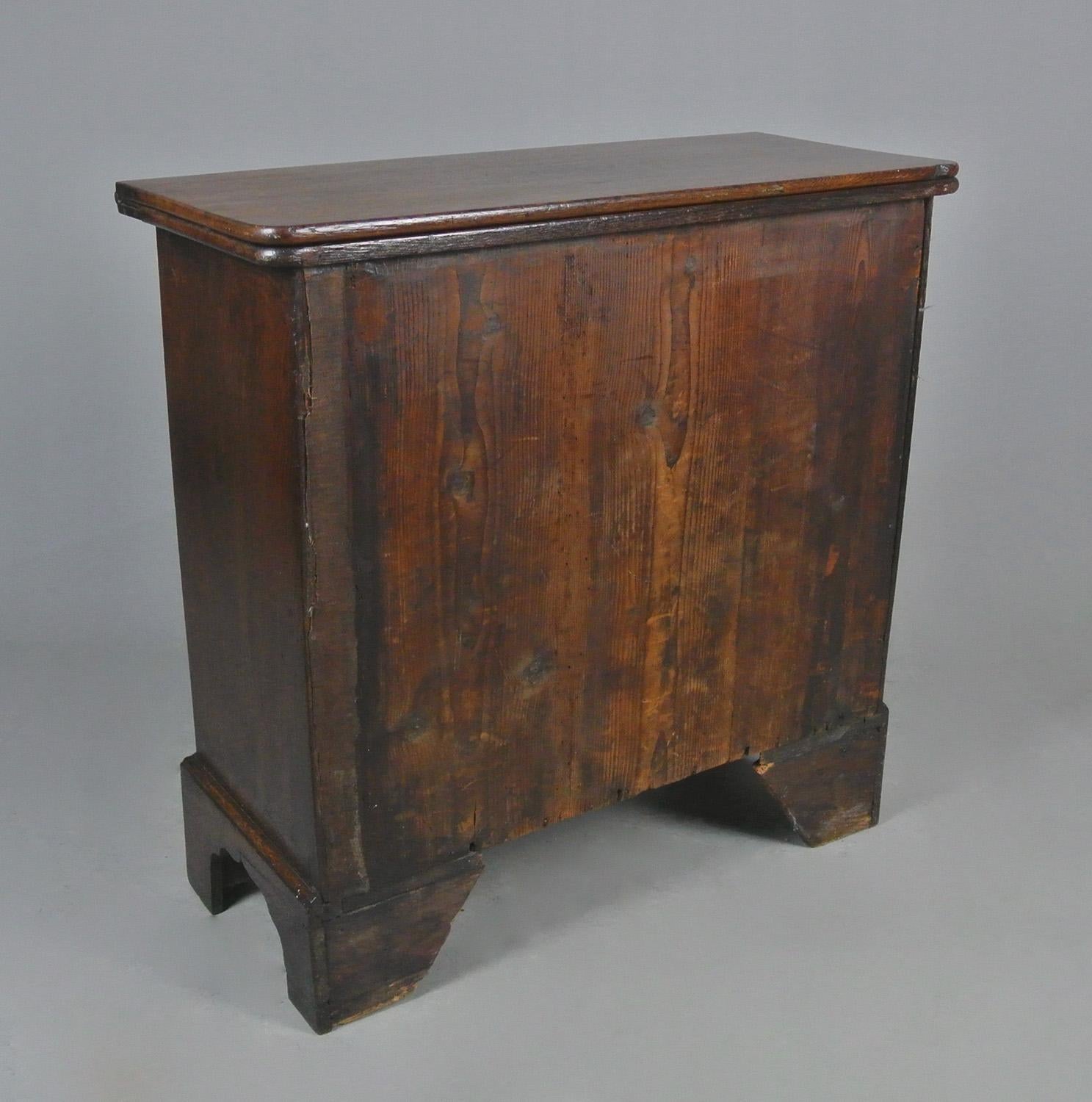 George II Oak Bachelor’s Chest of Small Proportions c. 1740 4