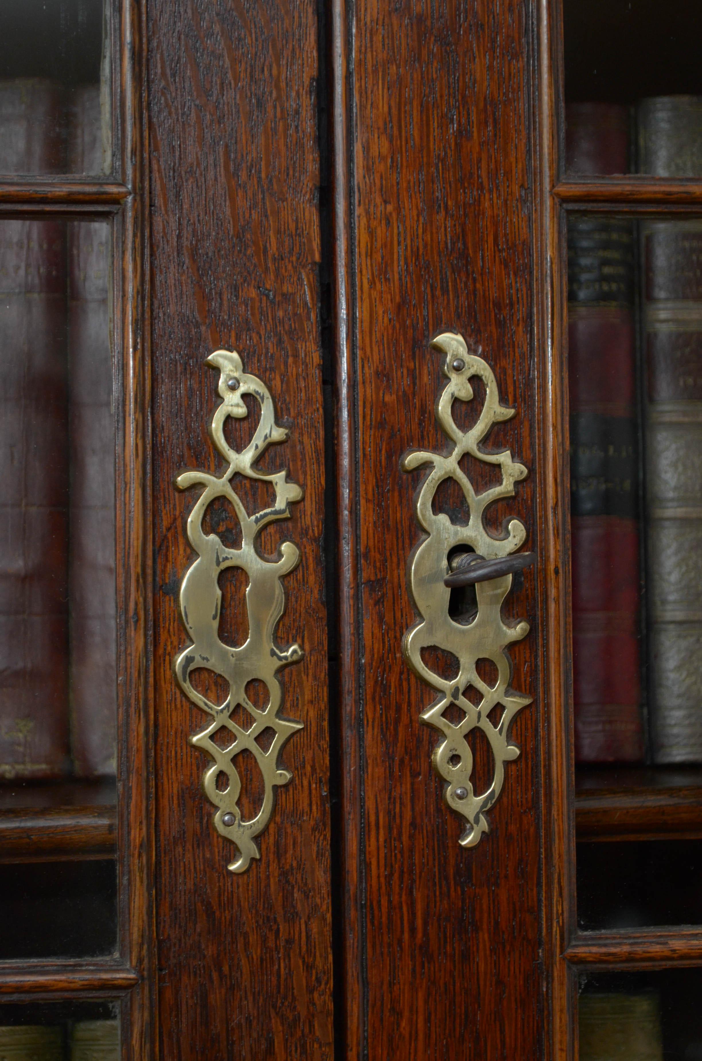George II Oak Bookcase 2