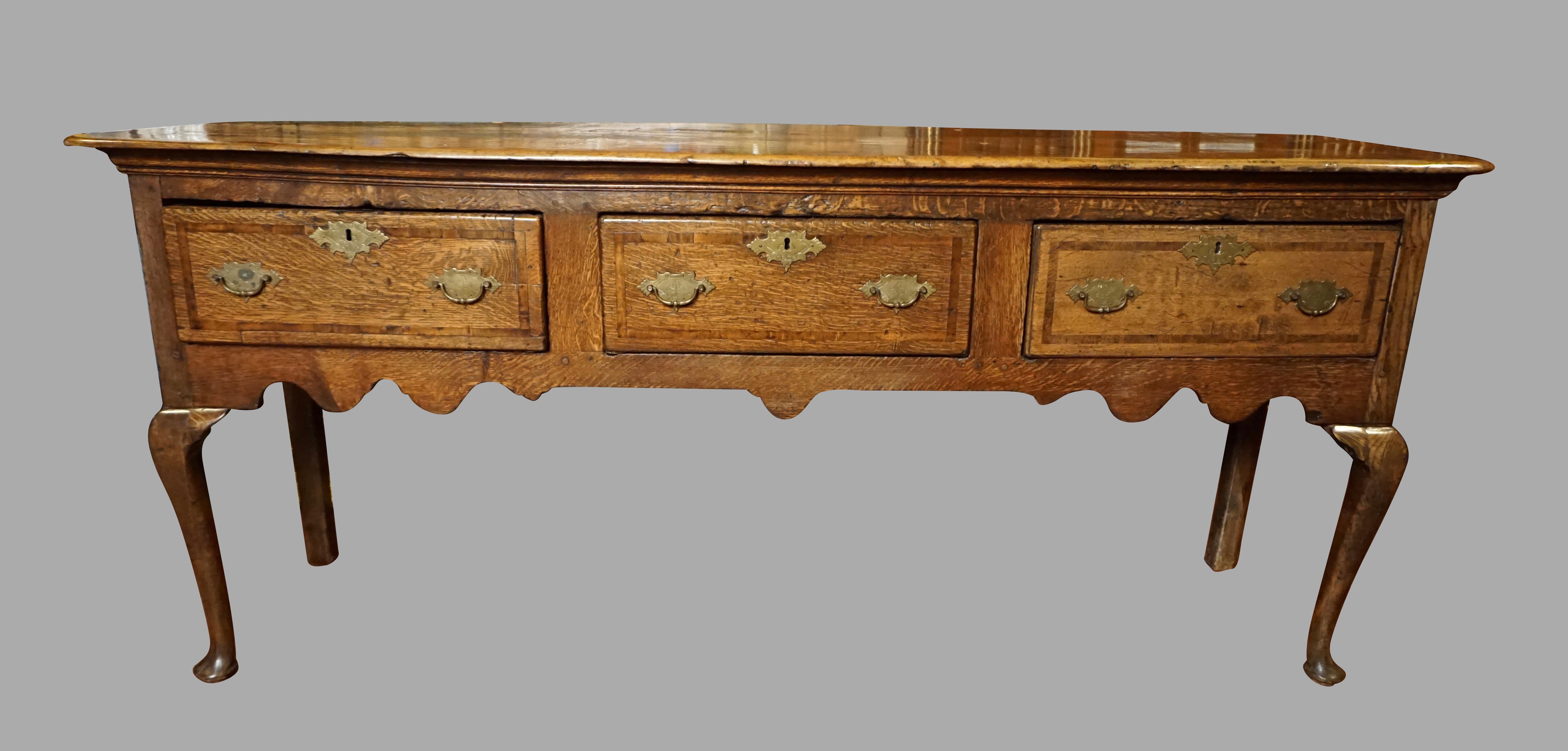 George II Oak Dresser Base with 3 Crossbanded Drawers on Cabriole Legs For Sale 6