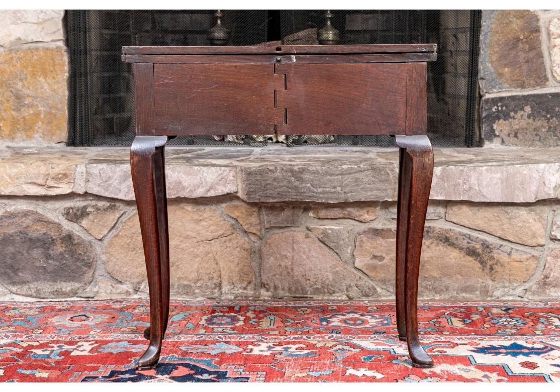 George II Oak Flip Top Gate Leg Games Table for Restoration For Sale 8