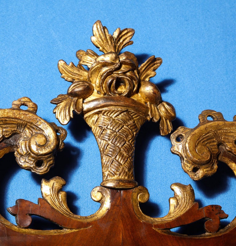 George II Parcel-Gilt Carved Walnut Mirror, 1740 In Stock For Sale at ...