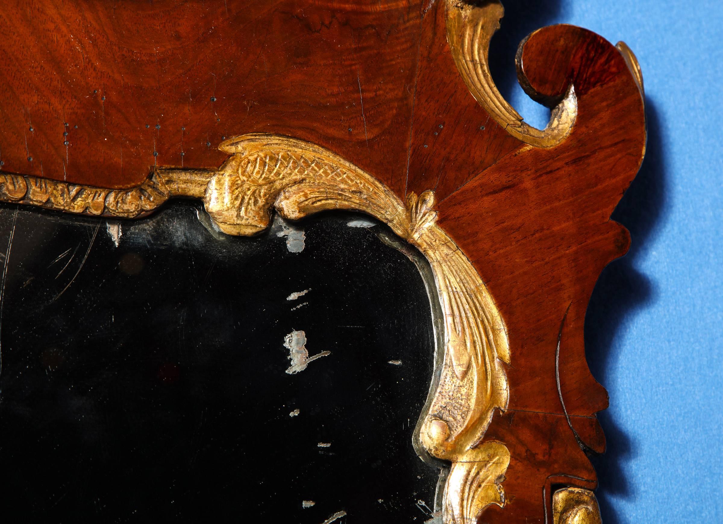 George II Parcel-Gilt Carved Walnut Mirror, 1740 In Stock For Sale 1