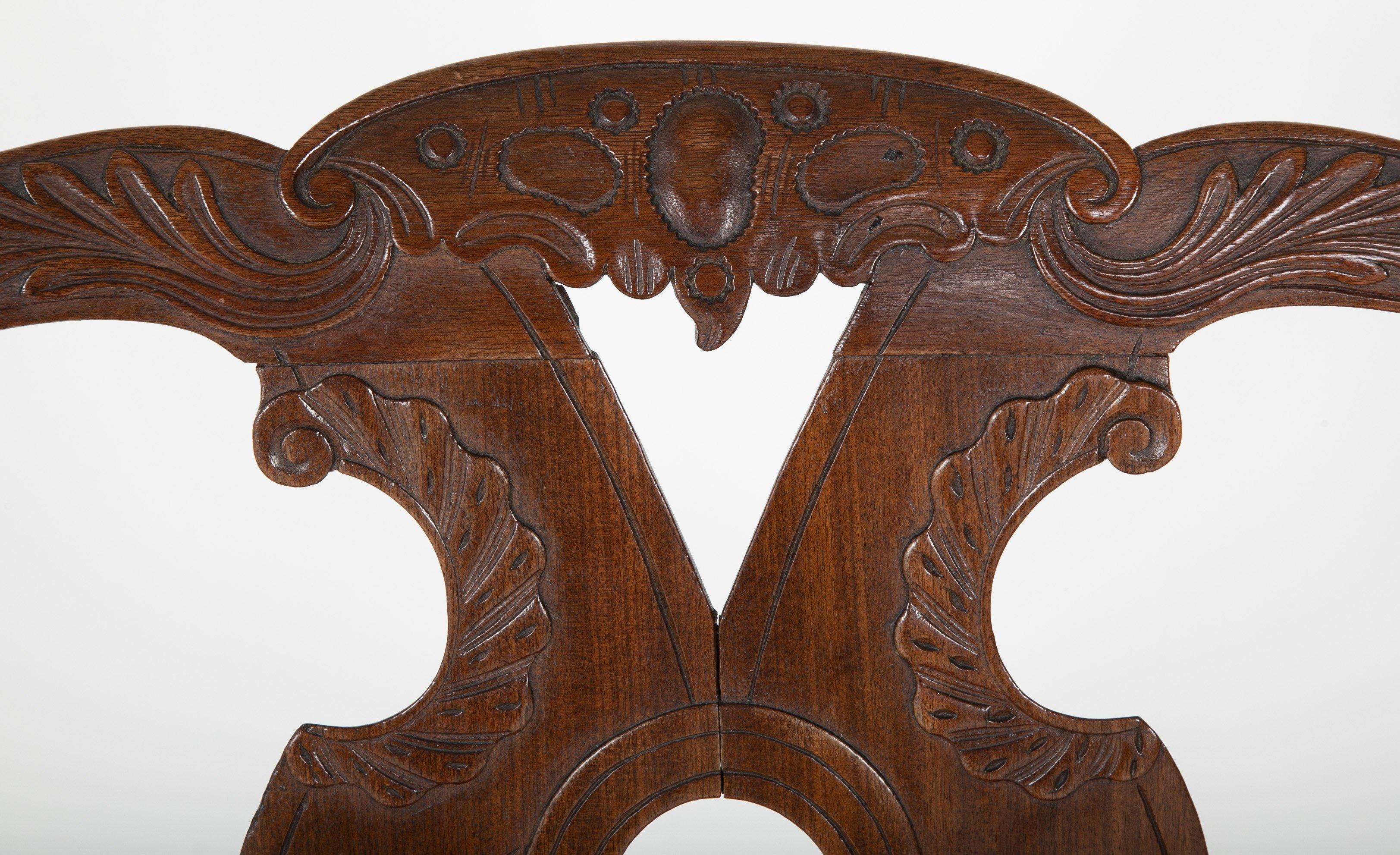 Geschnitzter Sessel aus Padouk-Holz aus der Zeit Georgs II. im Angebot 6