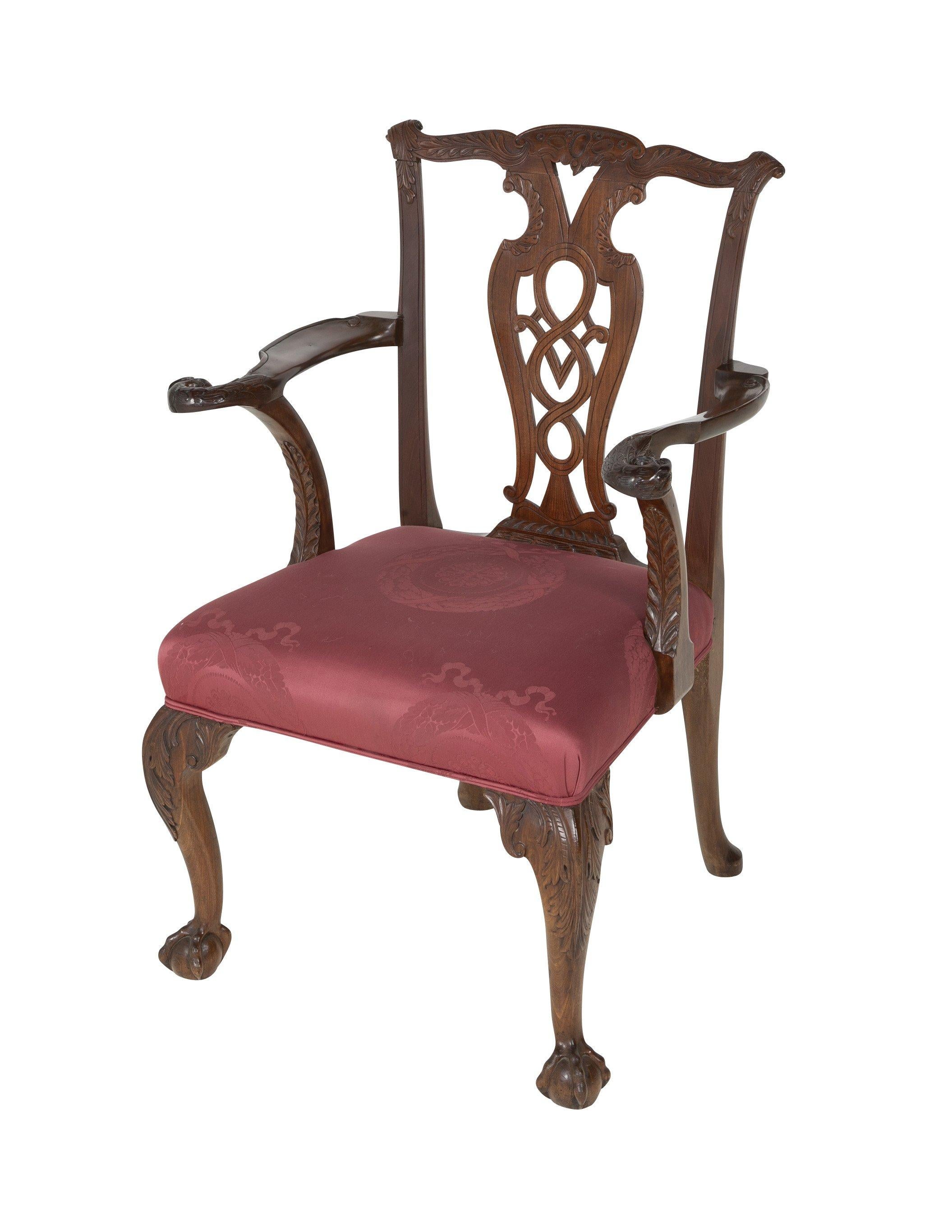 George II (Chippendale) period eagle arm ball and claw foot carved armchair of Padouk wood, circa 1760.

Measures: Seat height 18.5