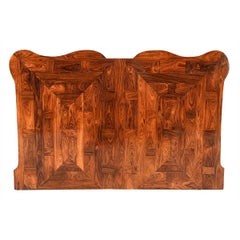 George II Periode Königsholz furniert Lowboy