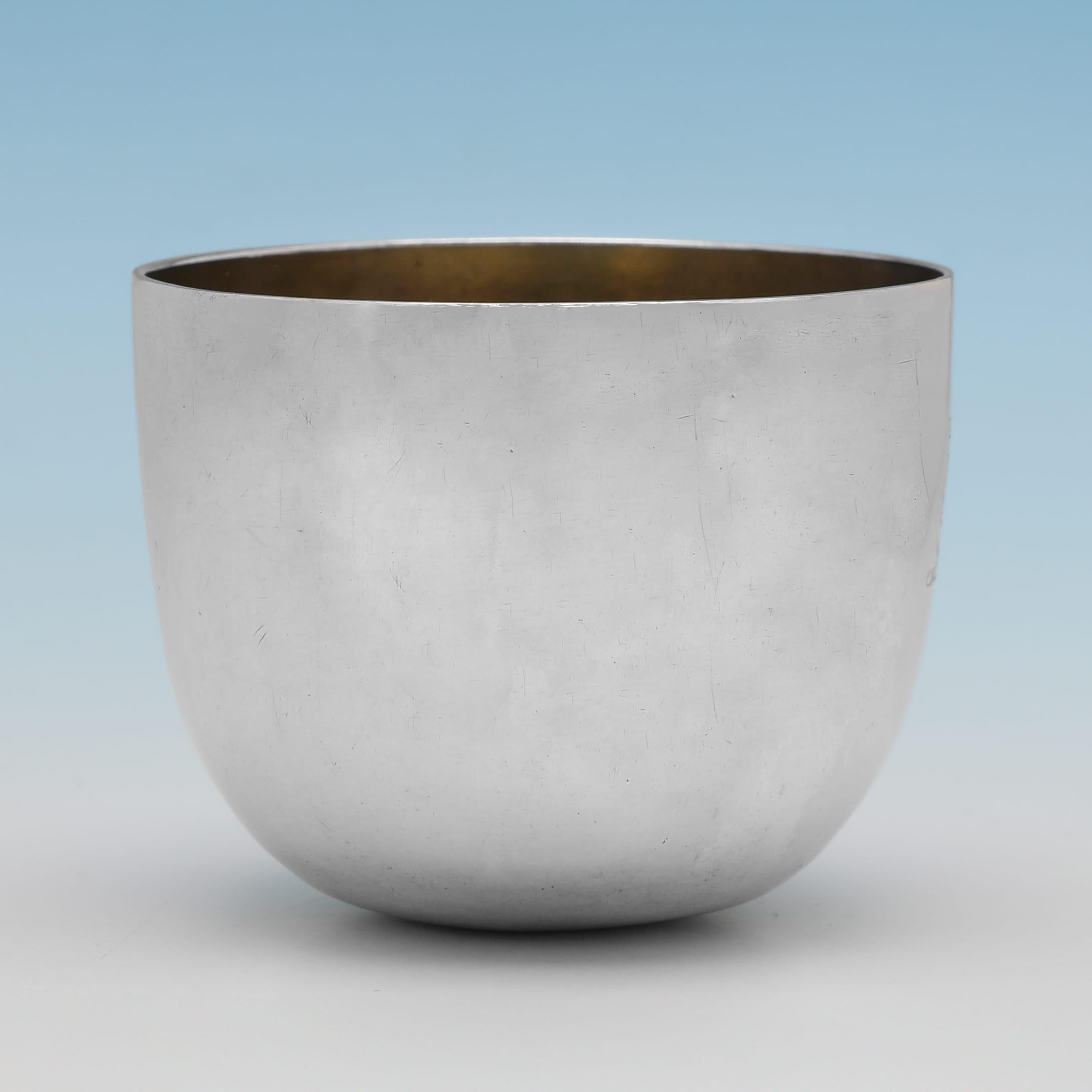 English George II period sterling silver tumbler cup made in London in 1756 For Sale