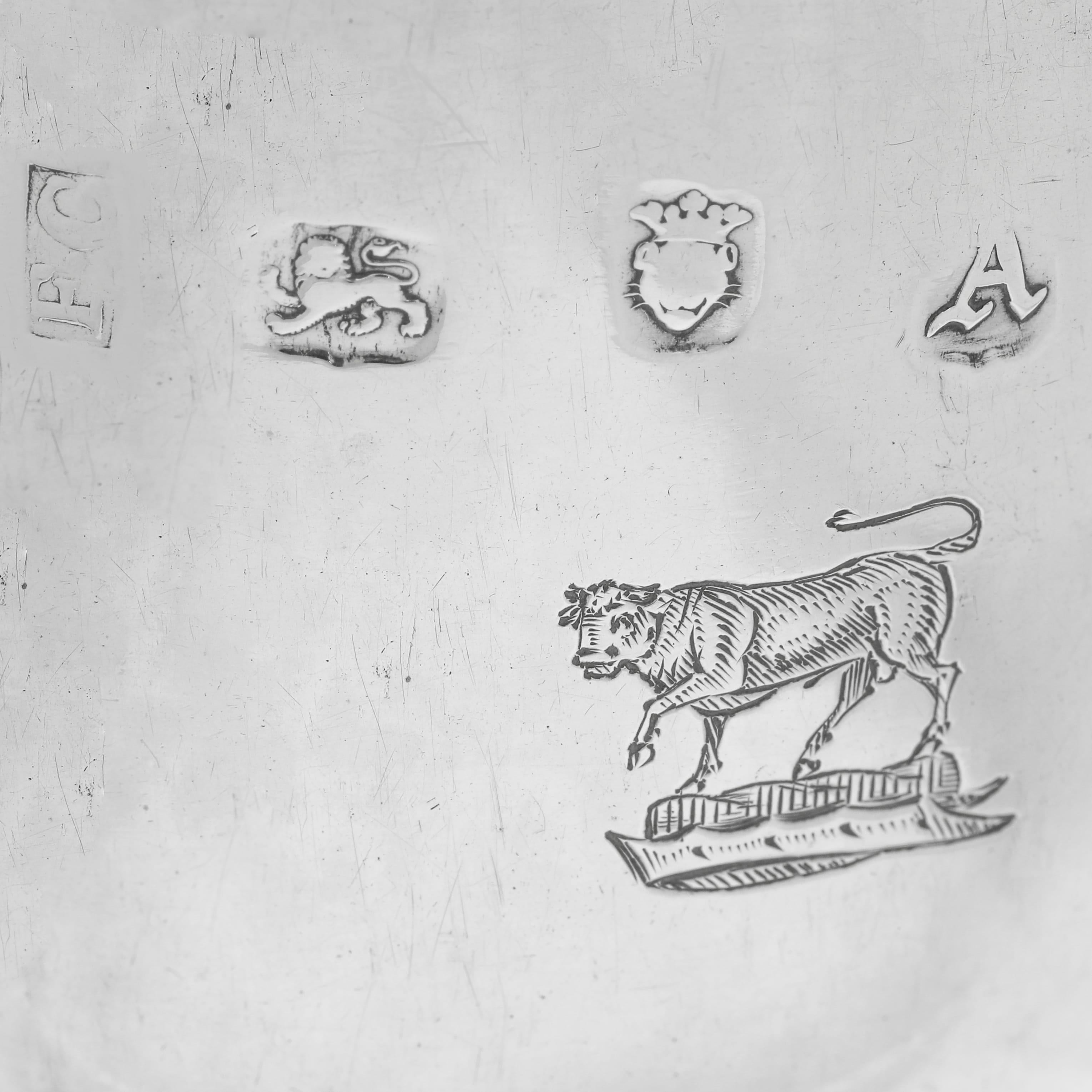 Sterling Silver George II period sterling silver tumbler cup made in London in 1756 For Sale
