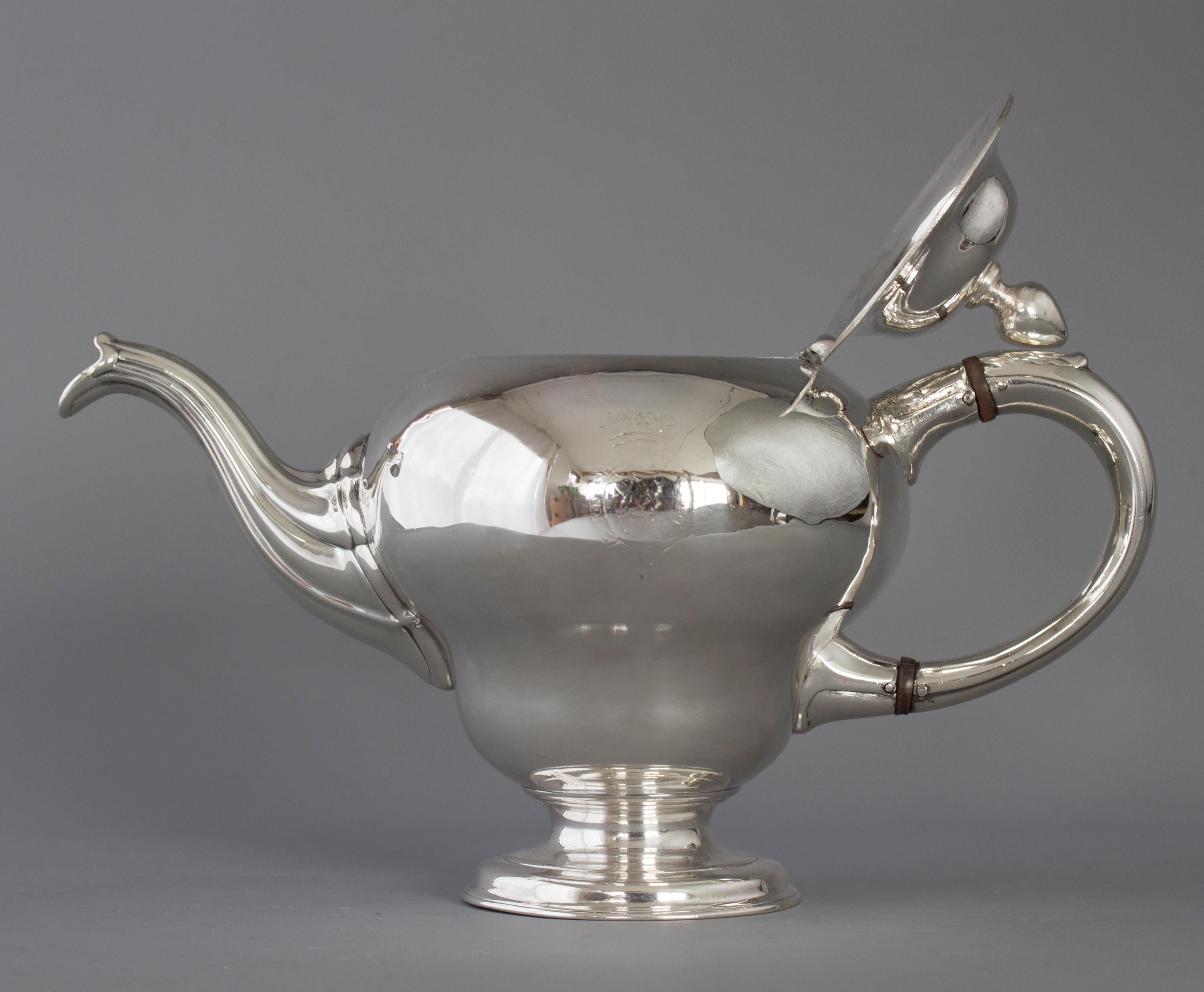 George II Scottish Silver Teapot, Edinburgh 1749 by Edward Lothian 7
