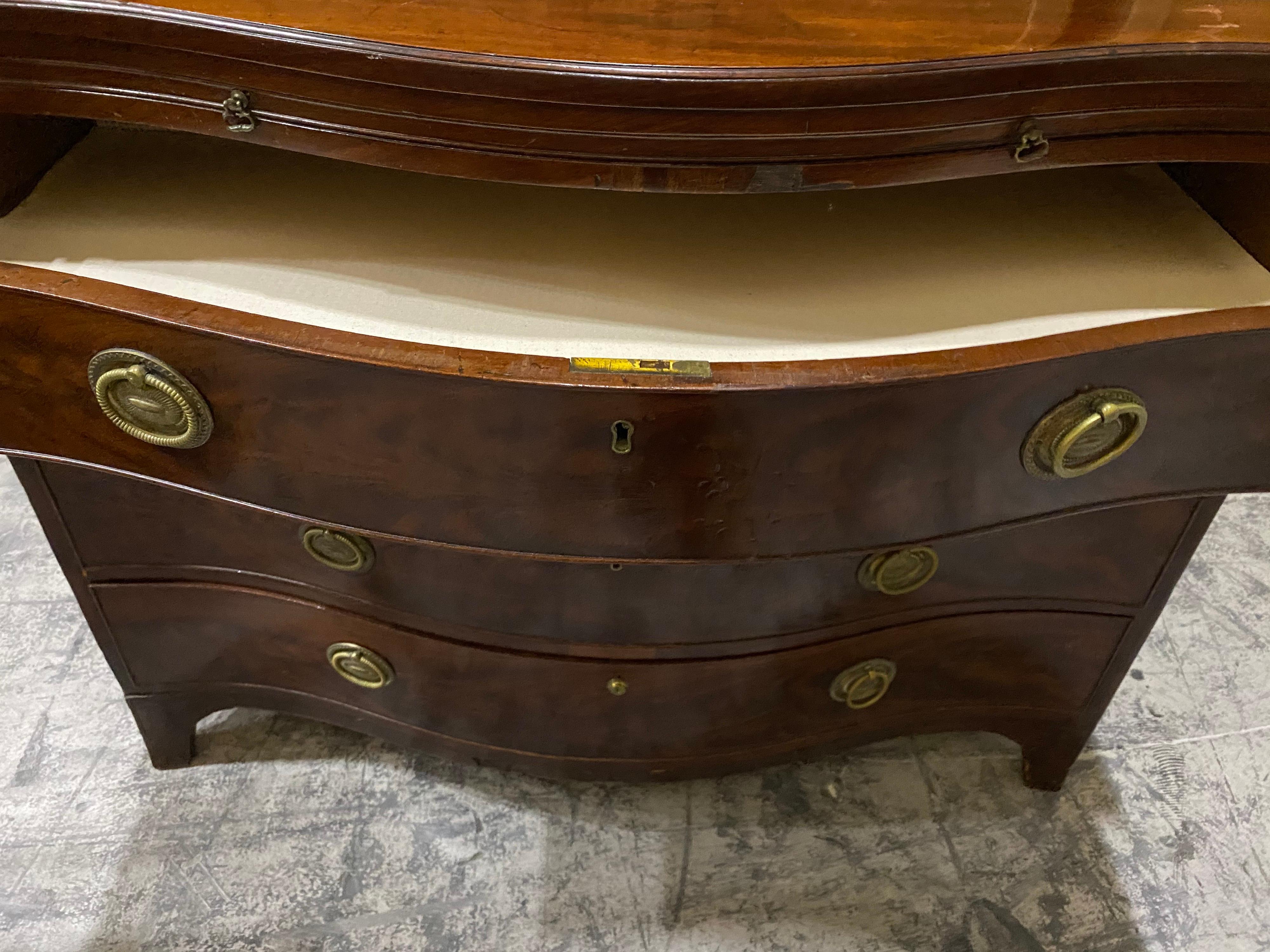 George II Serpentine Chest of Drawers For Sale 9
