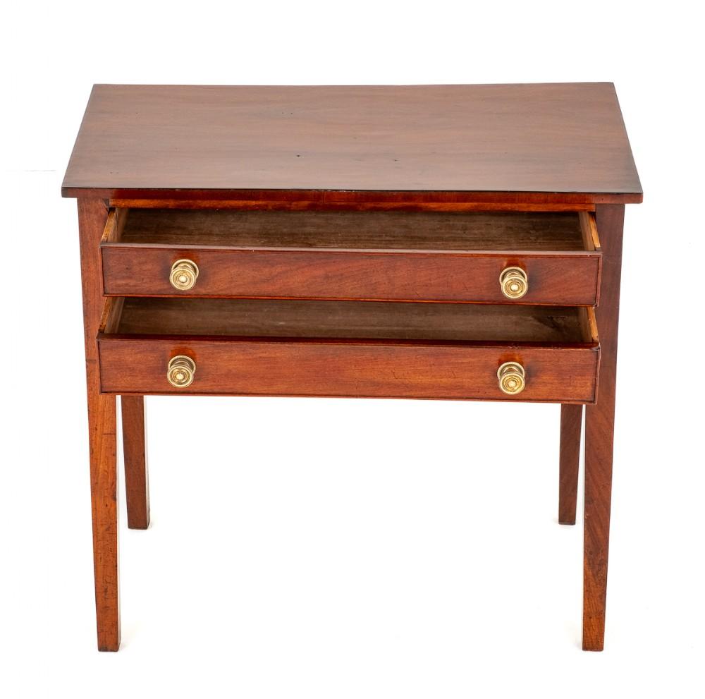 George II Side Table Mahogany 19th Century In Good Condition For Sale In Potters Bar, GB