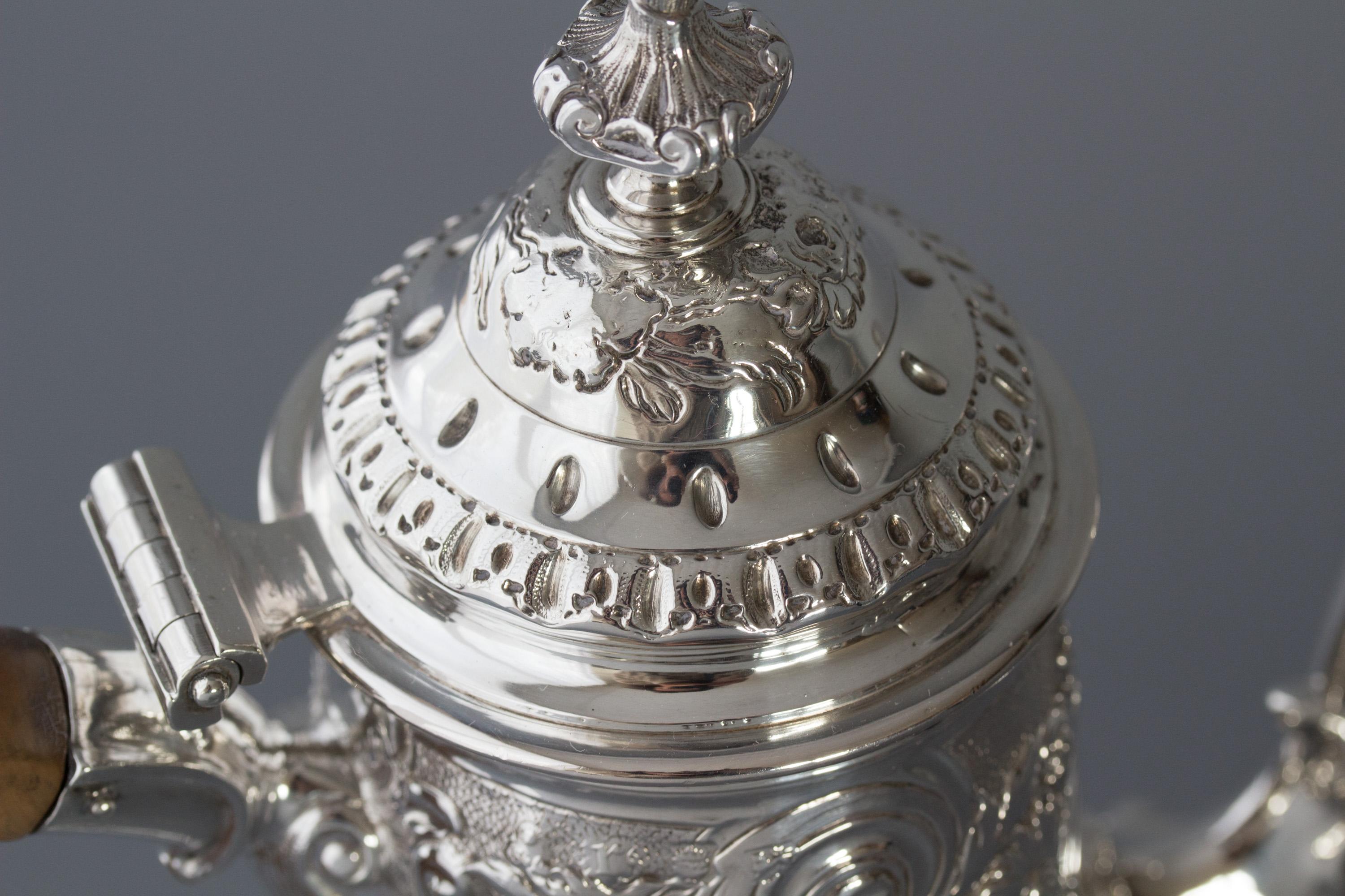George II Silver Coffee Pot, London 1752 by Samuel Courtauld 11