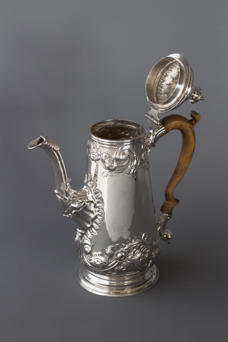 II Silver Coffee Pot, London 1752 by Samuel Courtauld For Sale