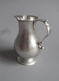 Jarra de crema pico de gorrión Jorge II Fabricada en Londres por Richard Bayley, 1742