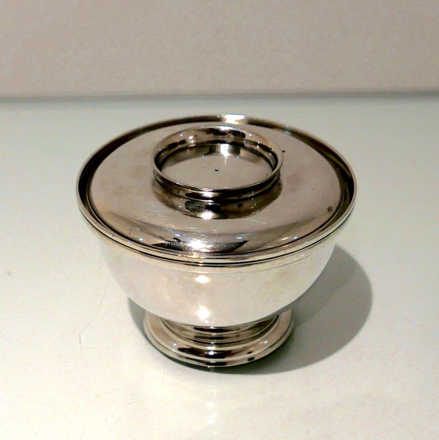 George II Sterling Silver Sugar Bowl and Cover London 1729 Edward Cornock For Sale 5