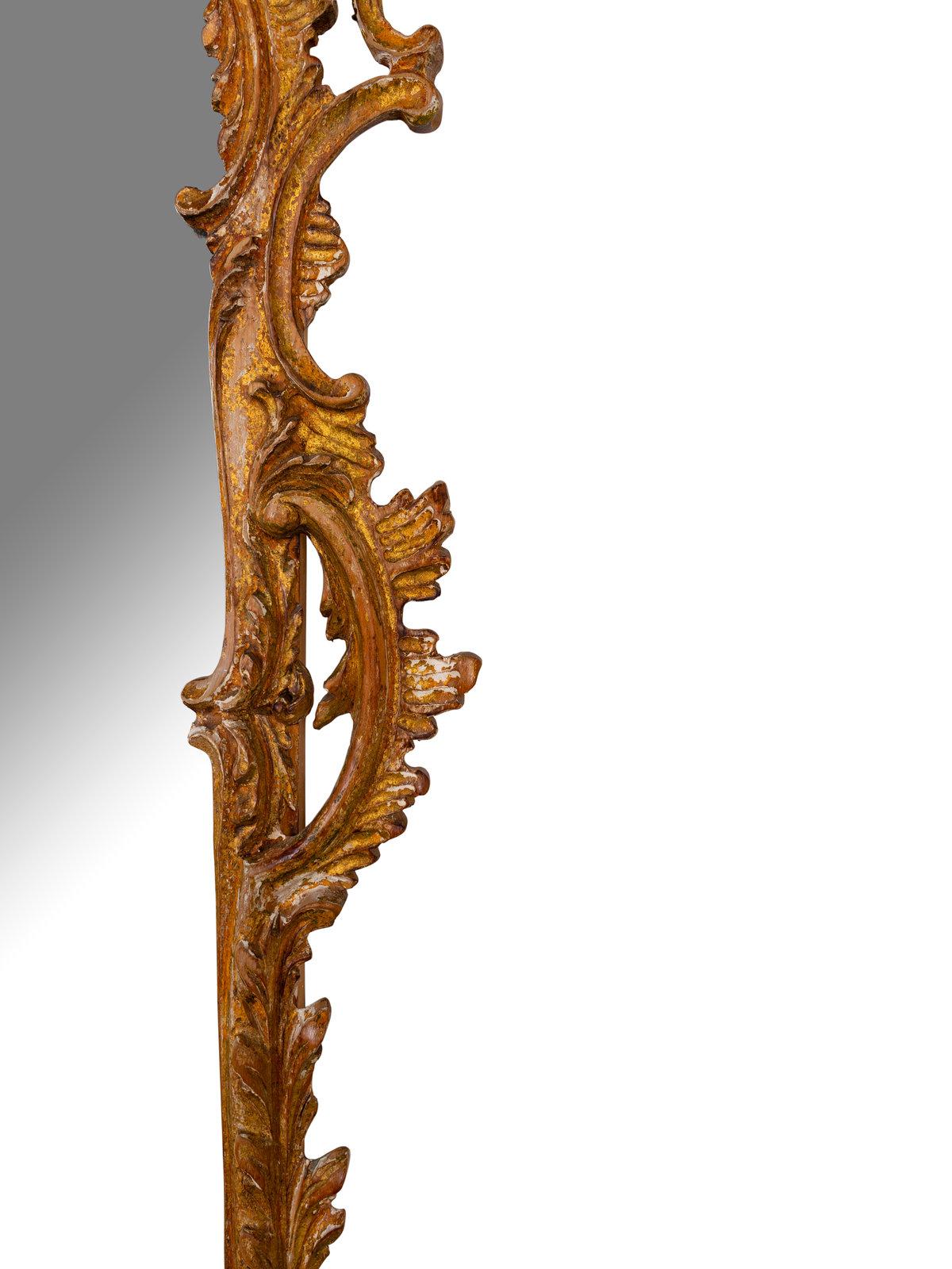 George II Style Carved and Distressed Giltwood Mirror with Eagle, 19th Century In Distressed Condition In Savannah, GA