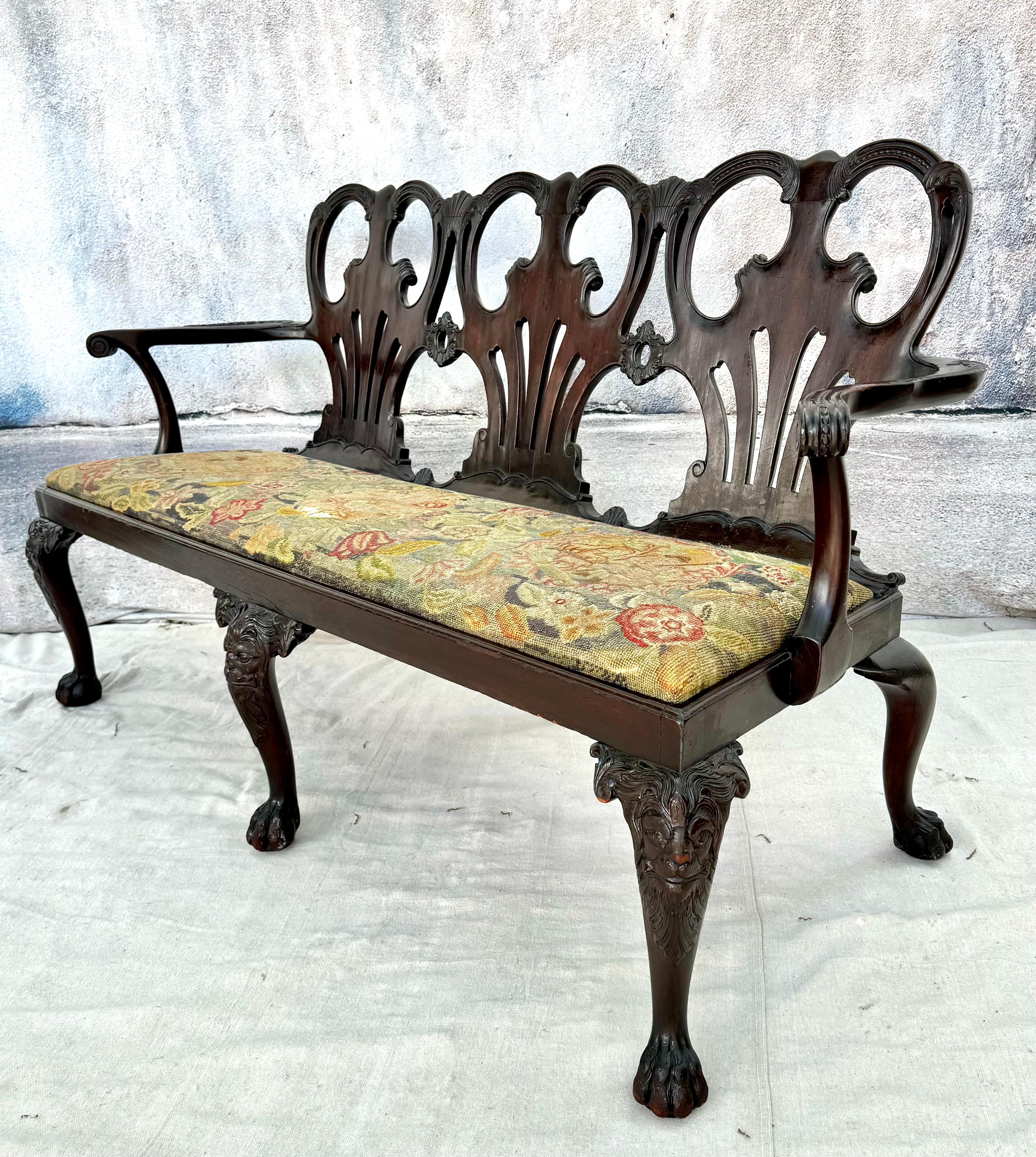 George II Style Carved Mahogany Triple-back Settee For Sale 4