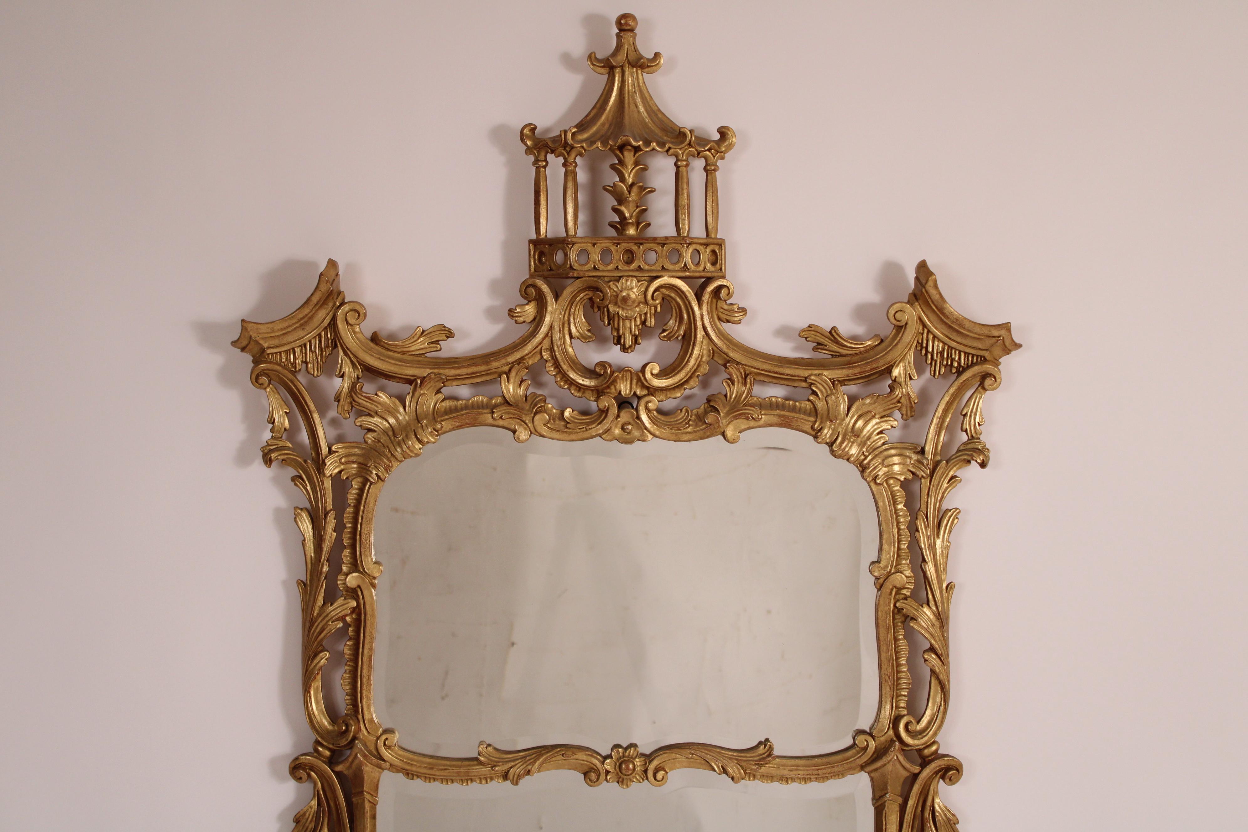 George II style Gilt Wood Mirror In Good Condition For Sale In Laguna Beach, CA