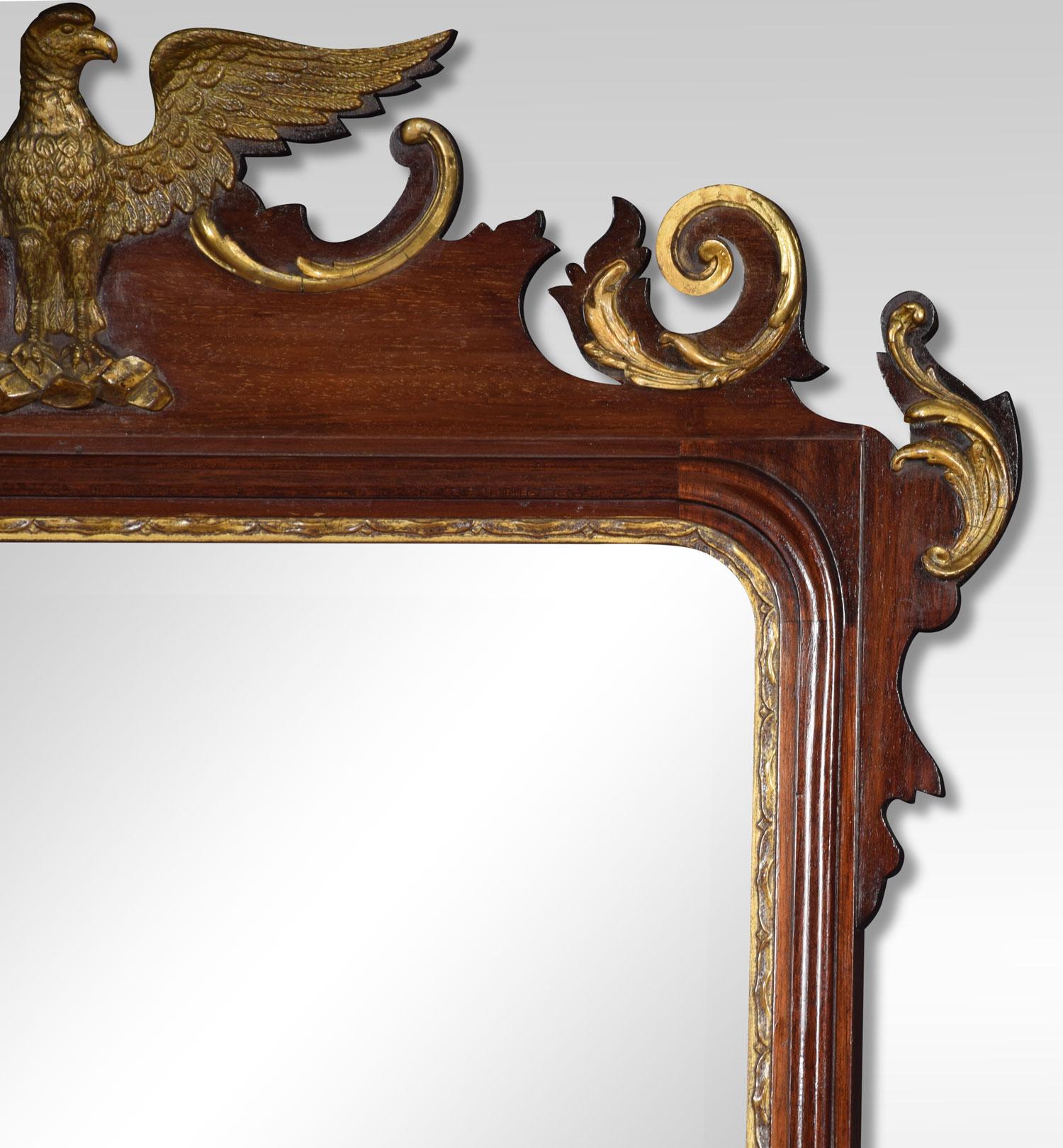 George II Style Mahogany and Giltwood Mirror In Good Condition For Sale In Cheshire, GB