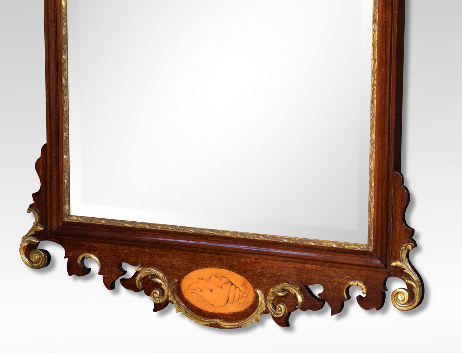 19th Century George II Style Mahogany and Giltwood Mirror For Sale