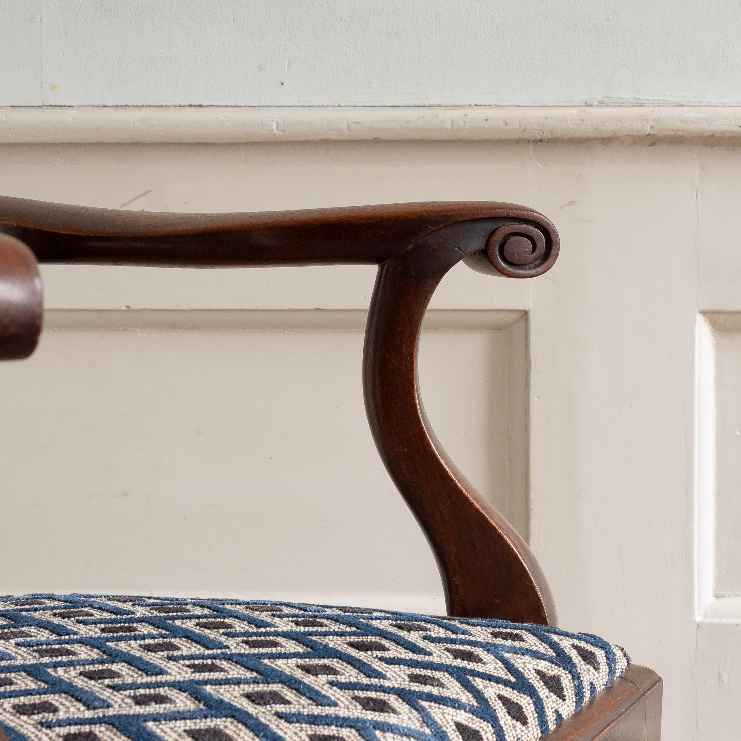 Fauteuil en acajou de style George II en vente 6