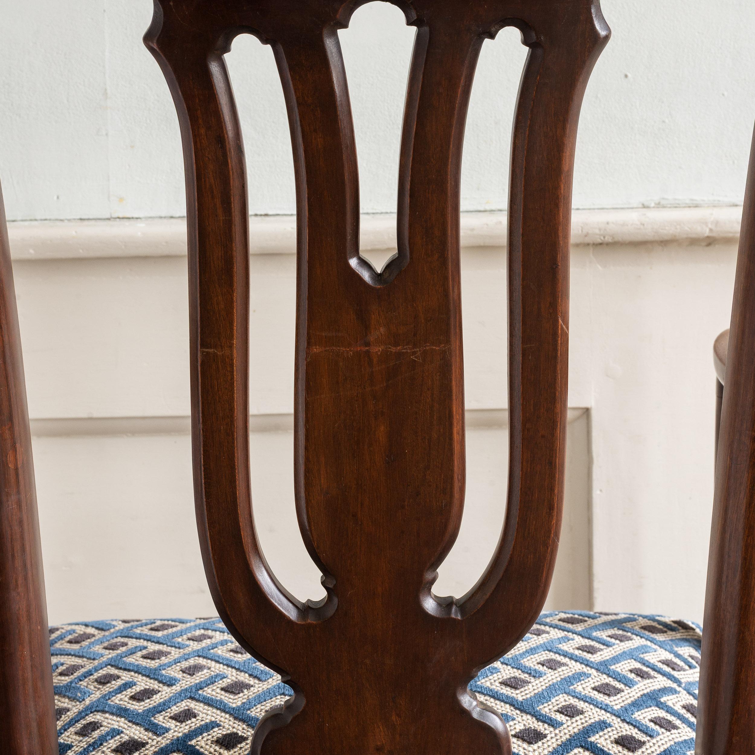 XIXe siècle Fauteuil en acajou de style George II en vente