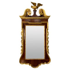 Miroir en acajou et parchemin doré de style George II