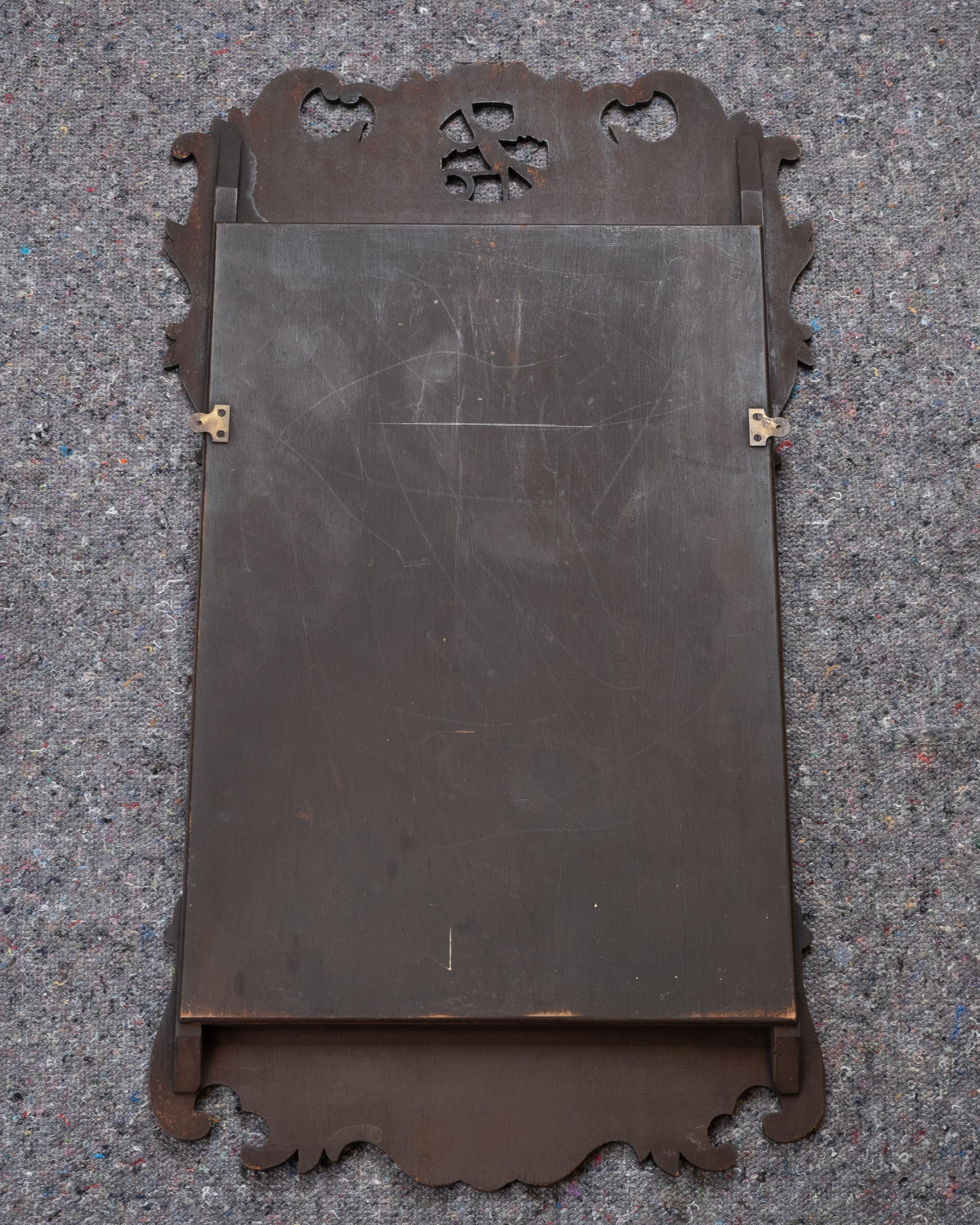 George II Parcel-Gilt Walnut Hoho Bird Fretwork Pier Mirror (Edwardian c1910-20) For Sale 6