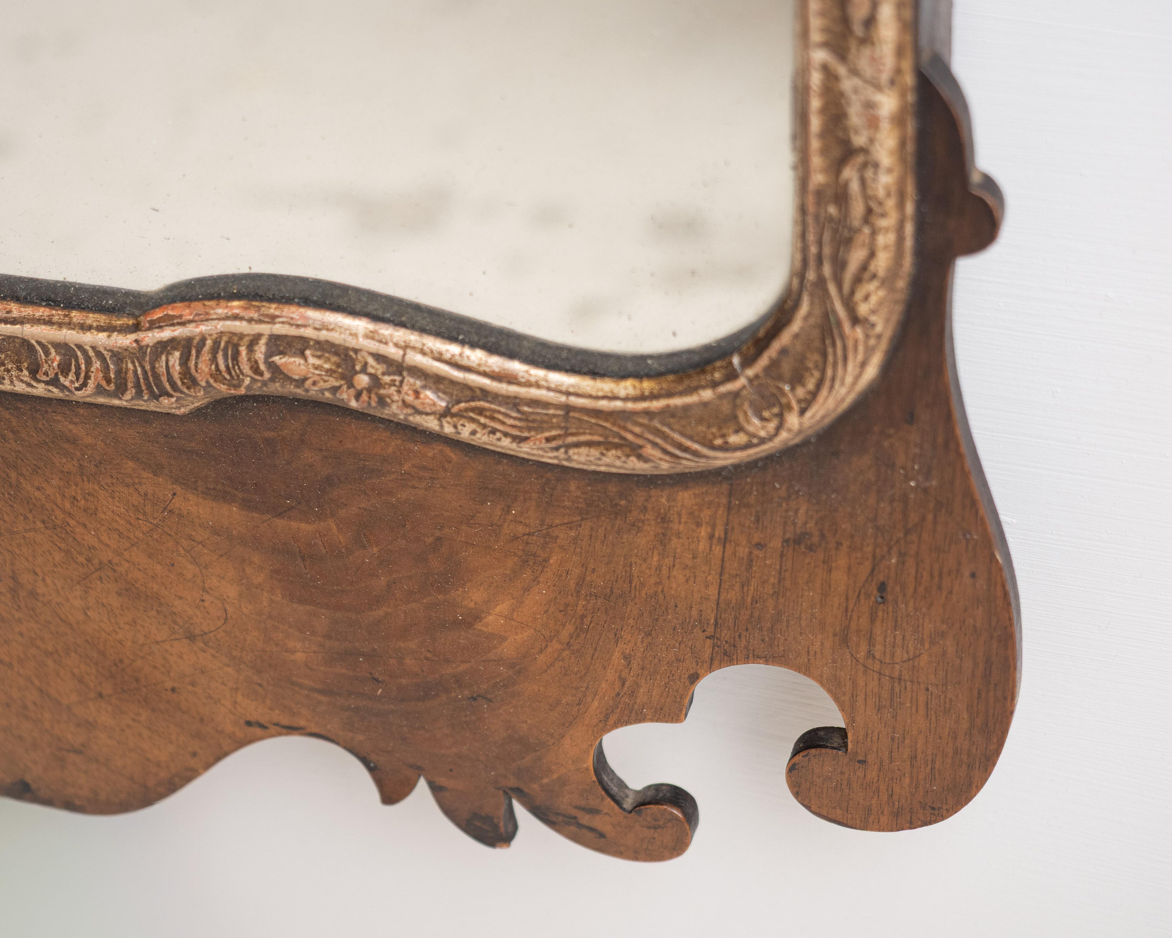 George II Parcel-Gilt Walnut Hoho Bird Fretwork Pier Mirror (Edwardian c1910-20) For Sale 4