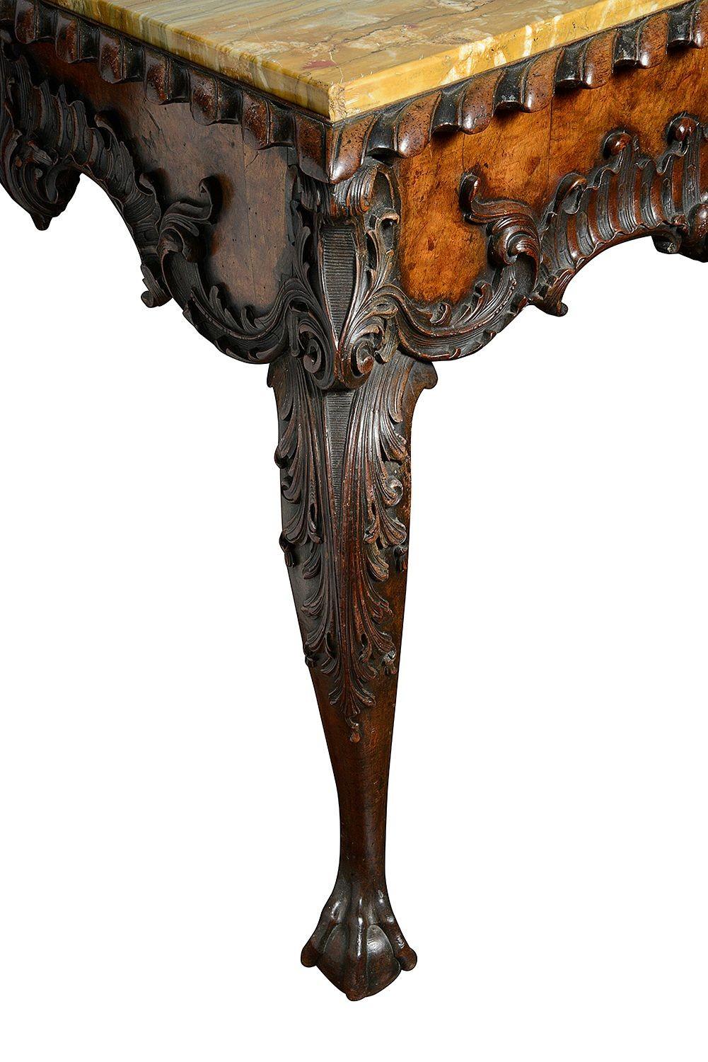 English George II style Walnut console / centre table For Sale