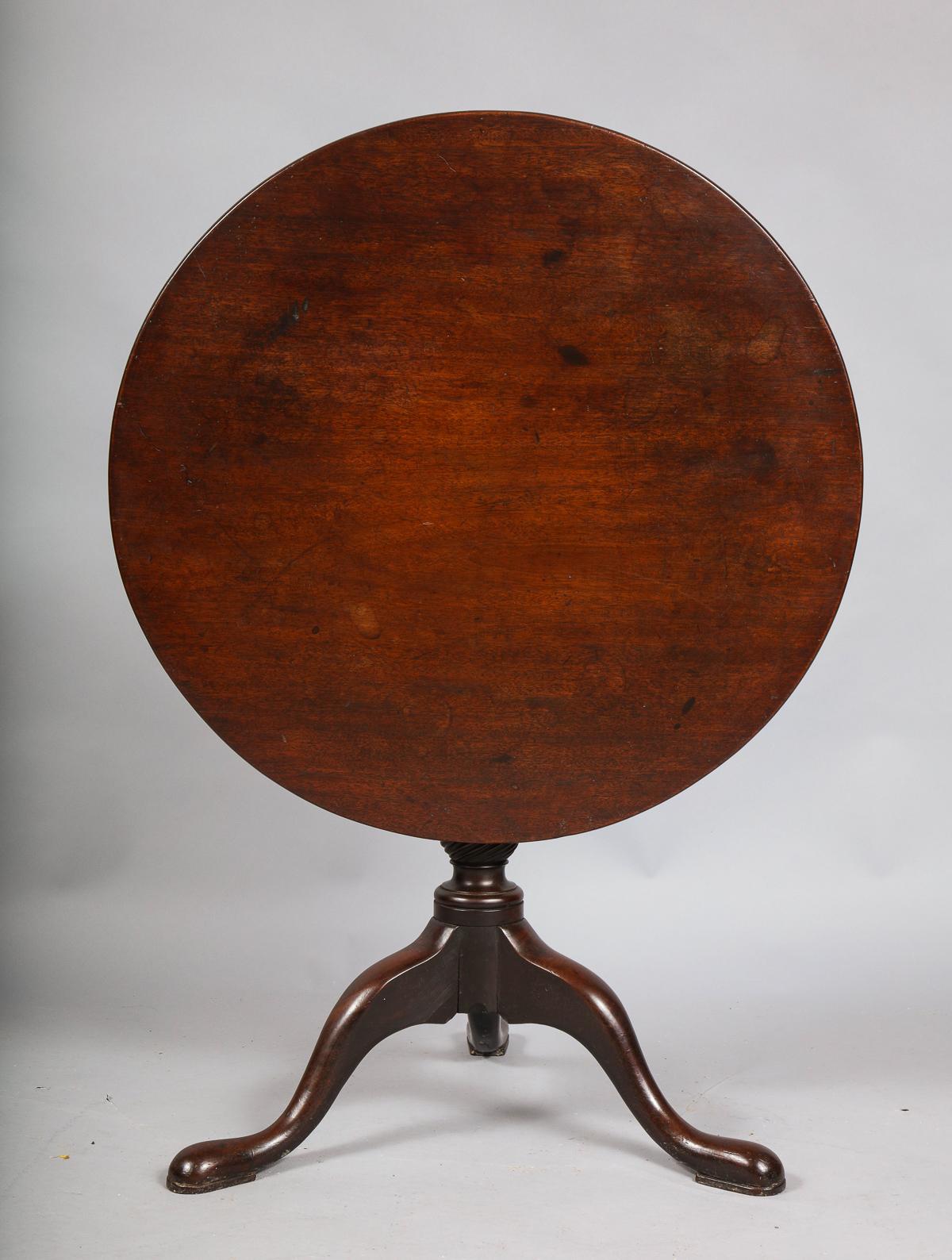 George II Tripod Table In Good Condition In Greenwich, CT