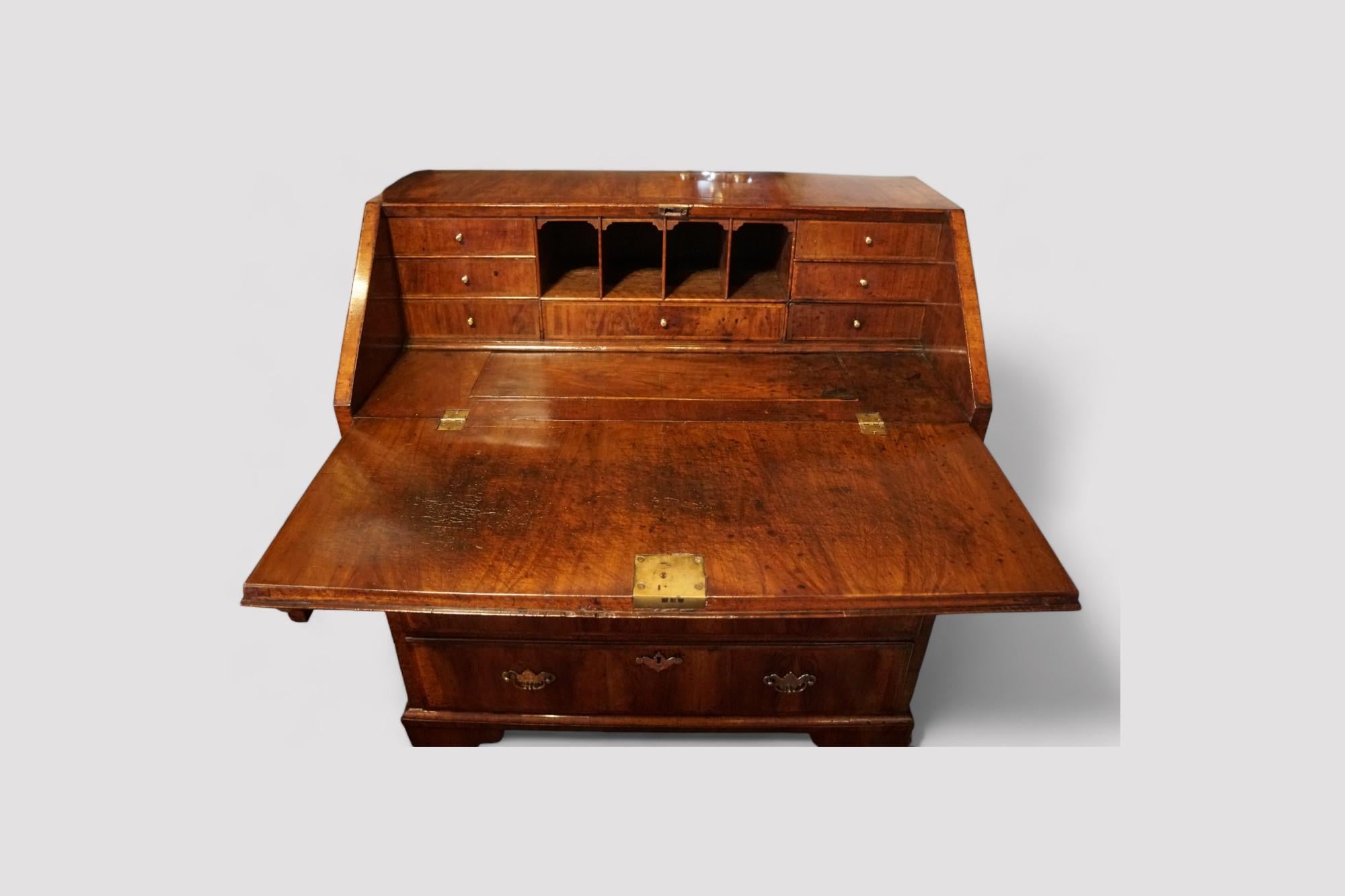 George II walnut bureau For Sale 1