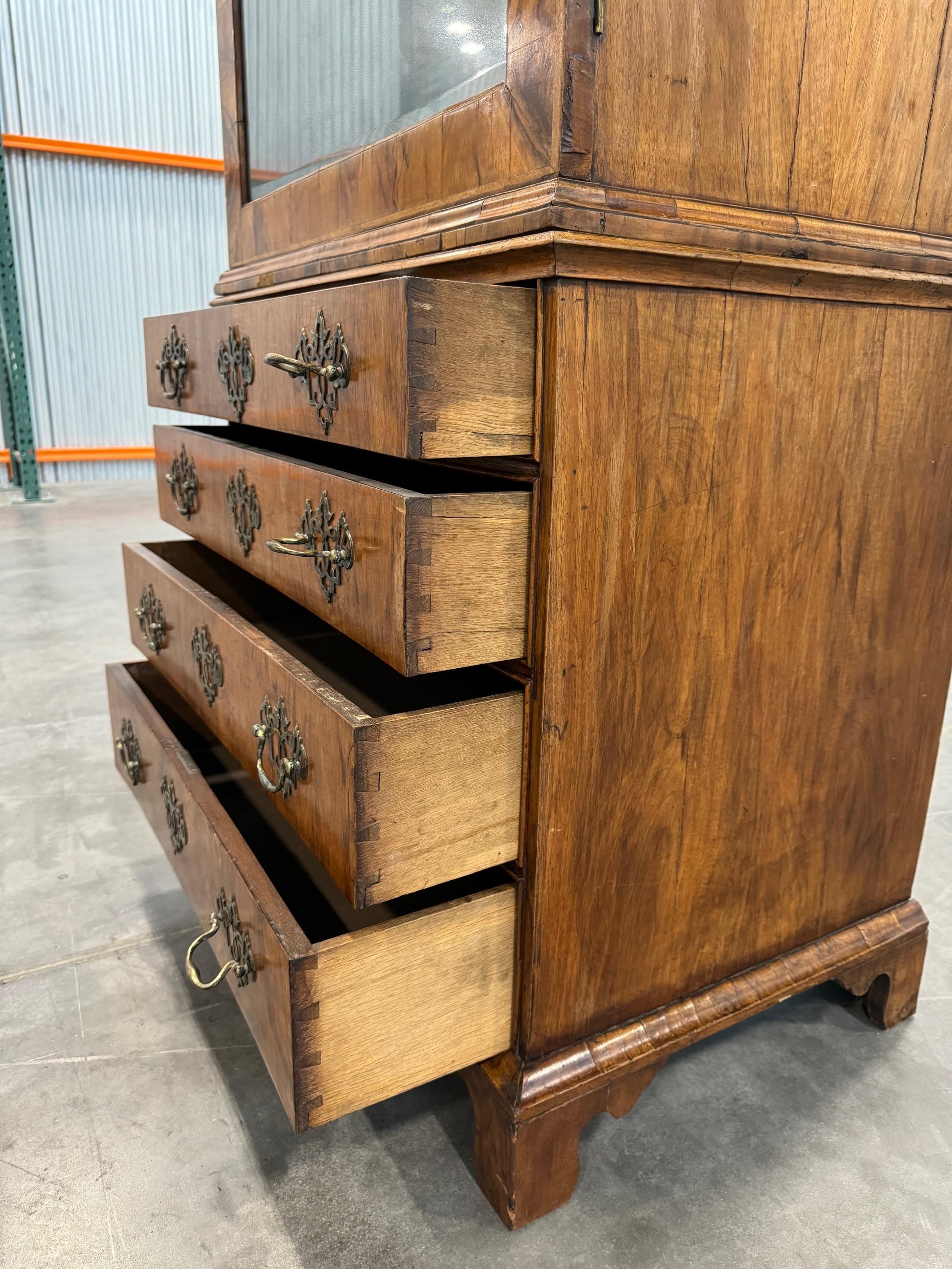 George II Walnut Cabinet on Chest For Sale 6