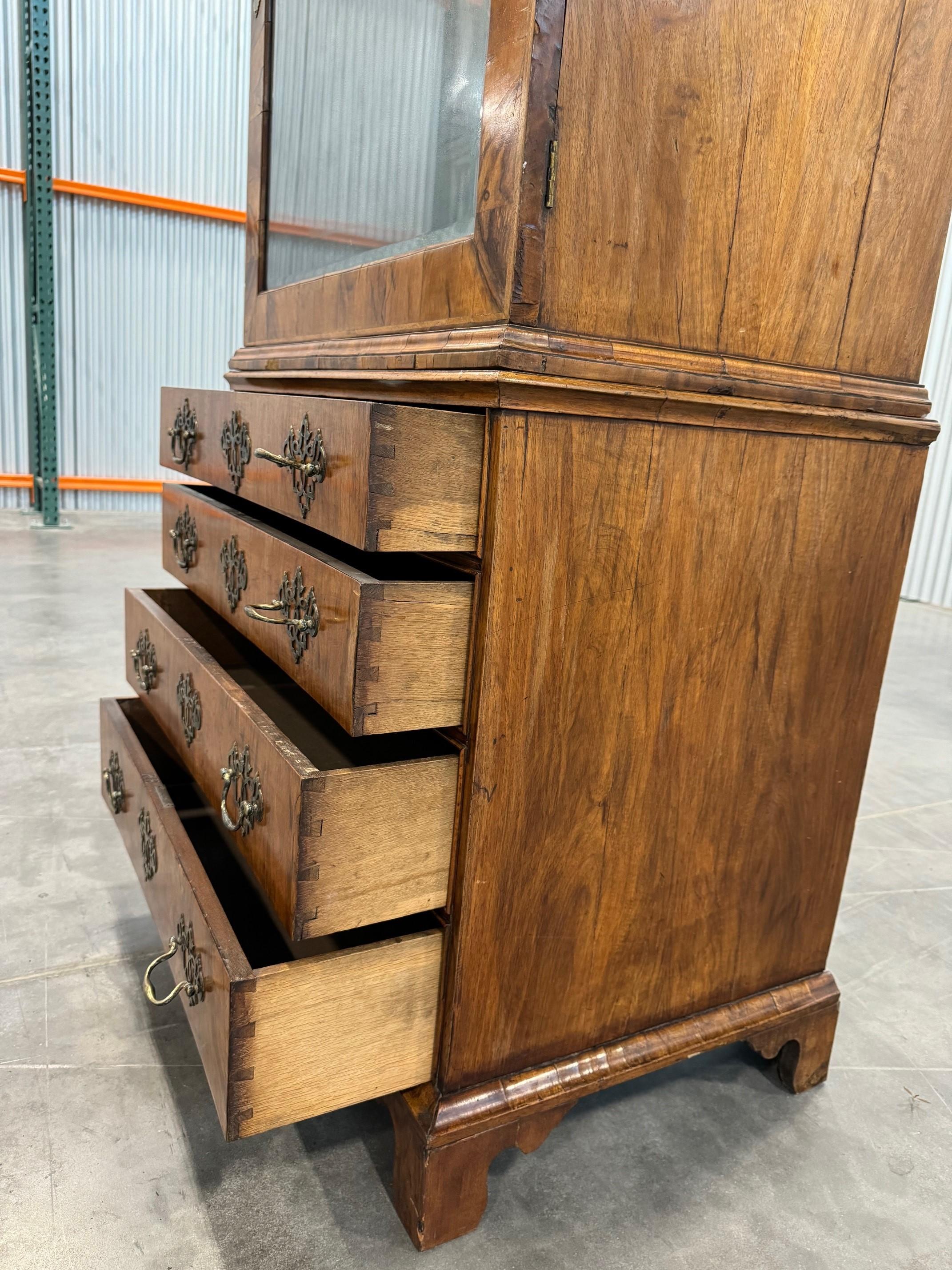 George II Walnut Cabinet on Chest For Sale 7