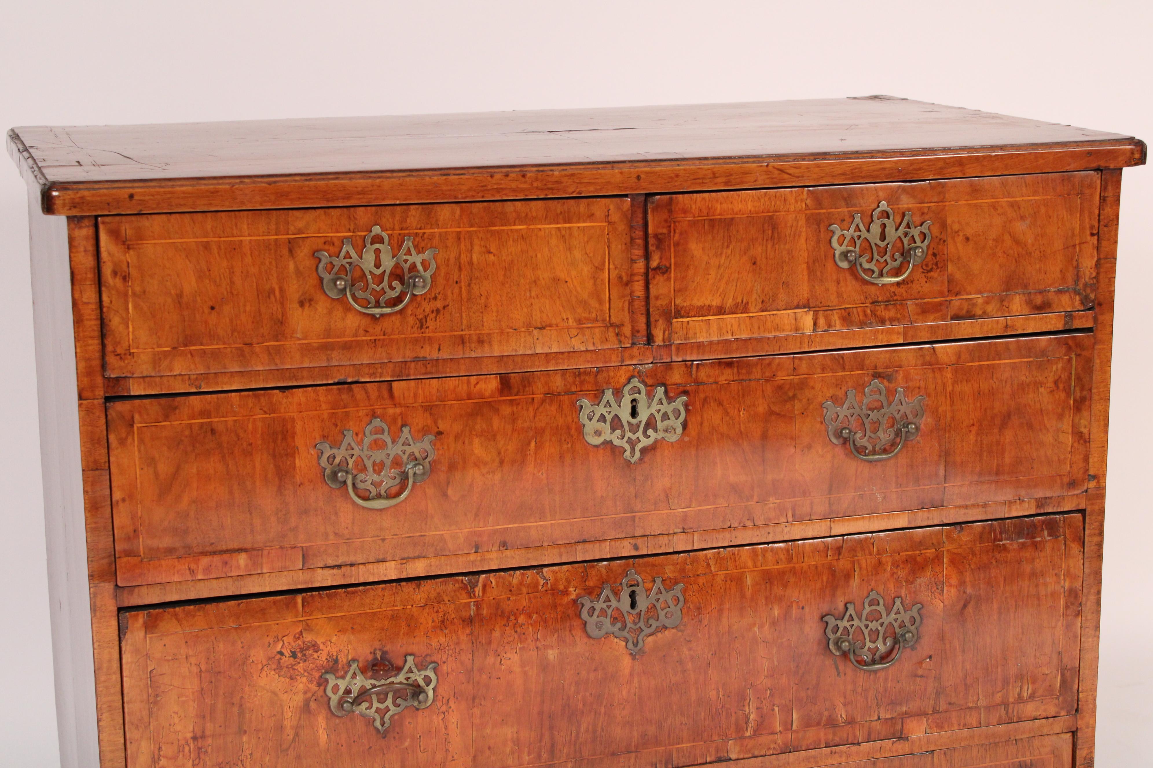 George II Walnut Chest of Drawers For Sale 1