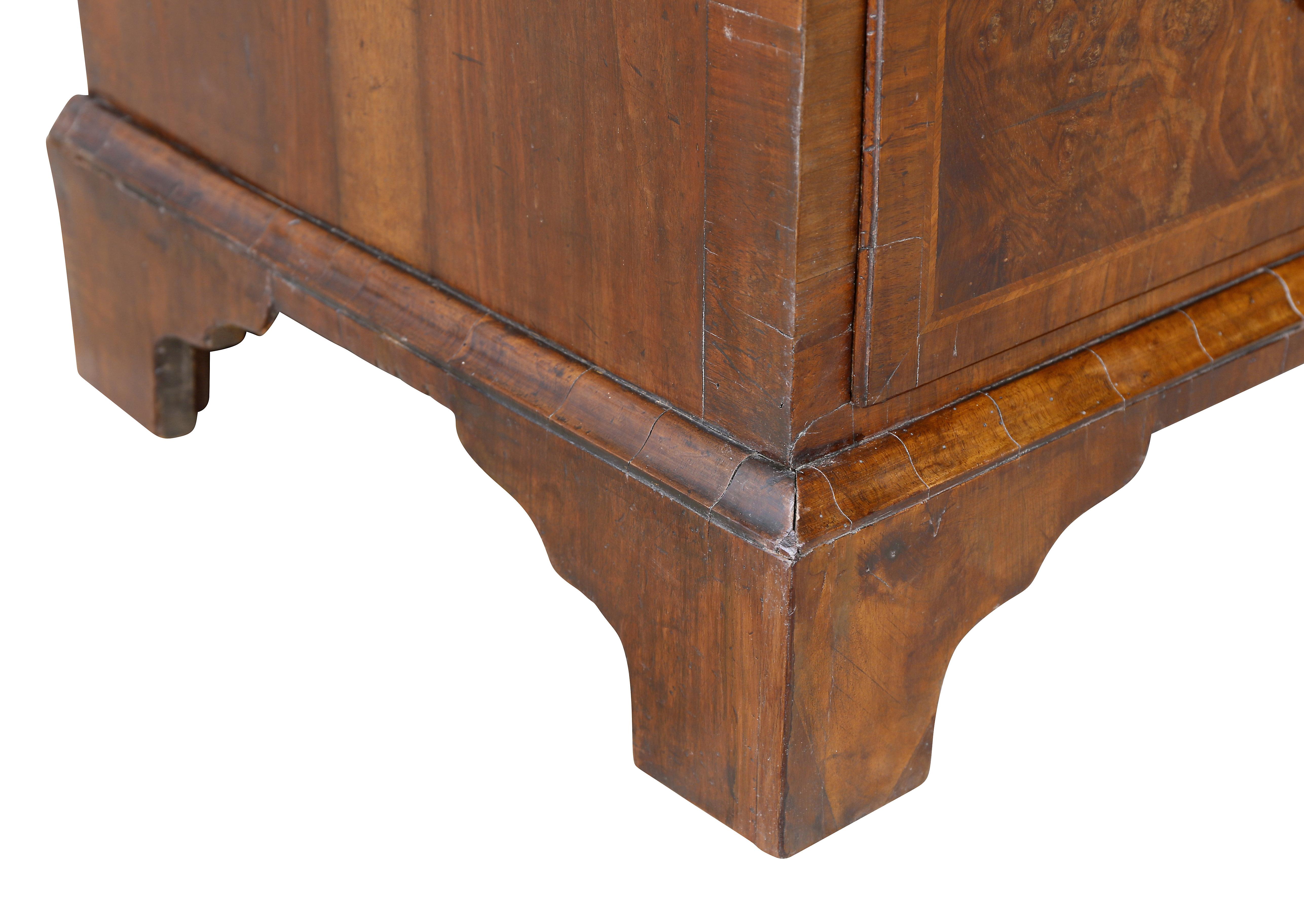 George II Walnut Chest on Chest For Sale 2