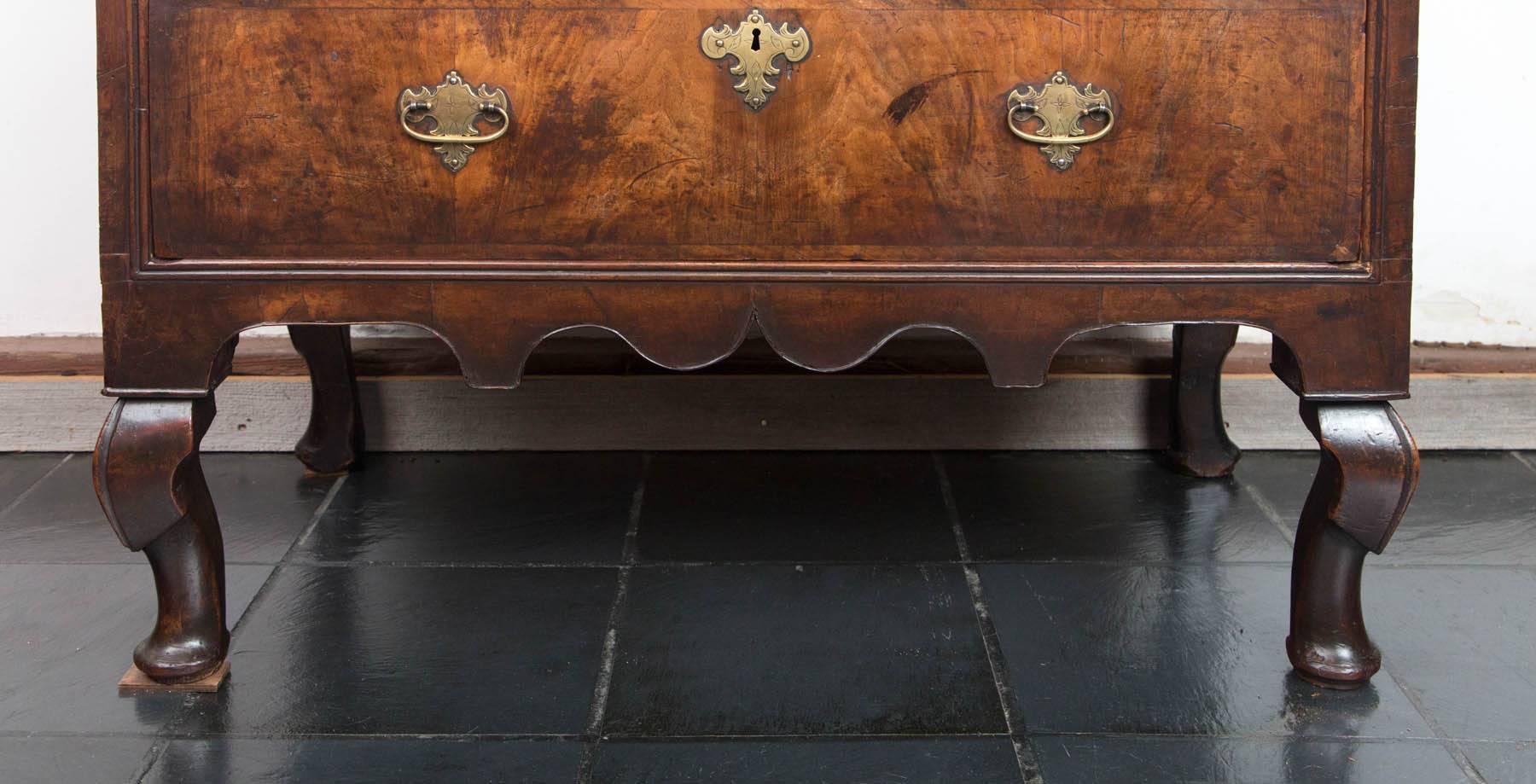 George II Walnut Chest on Stand For Sale 2
