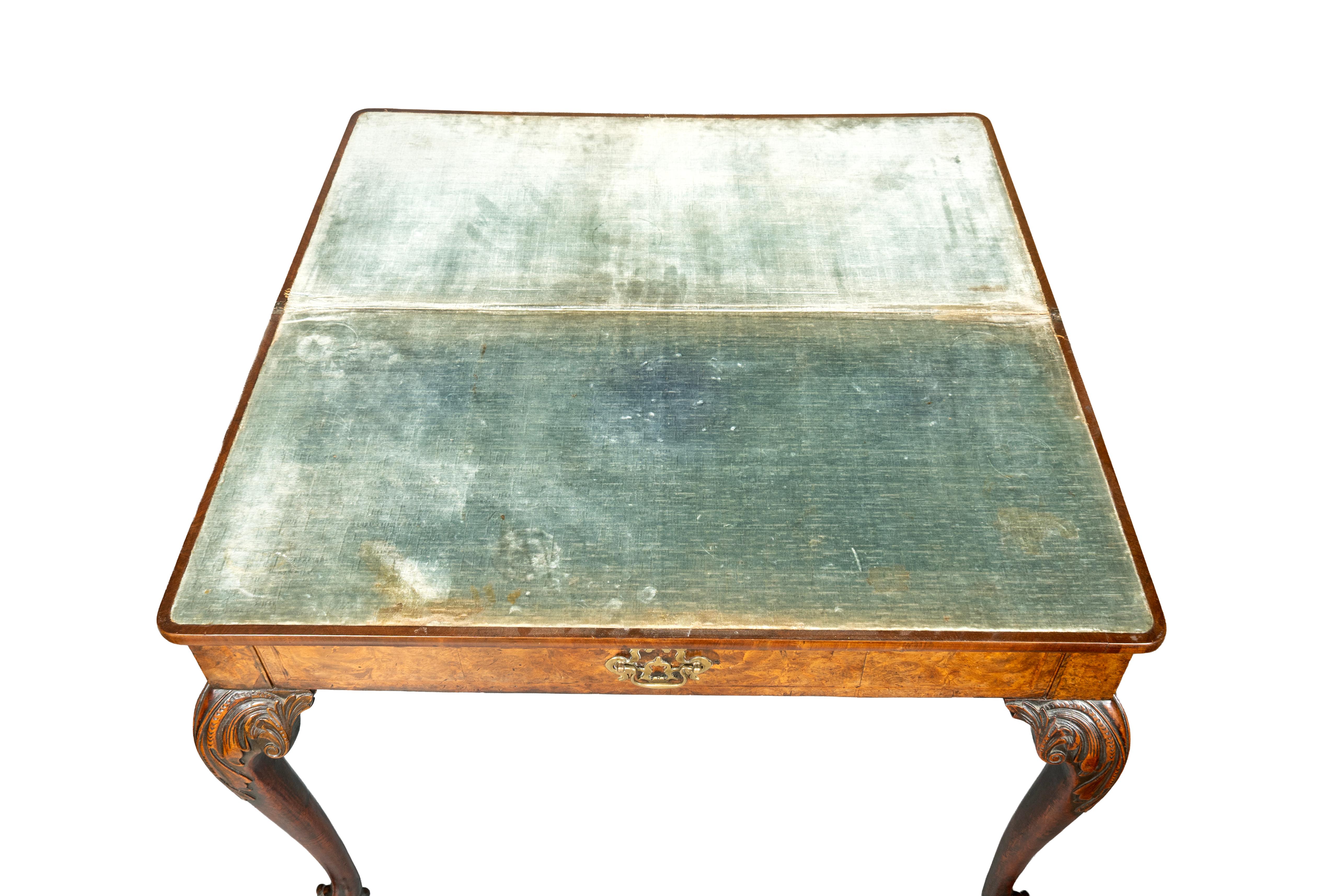 George II Walnut Concertina Action Games Table For Sale 10