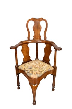 George II Walnut Double Chair Back Corner Chair