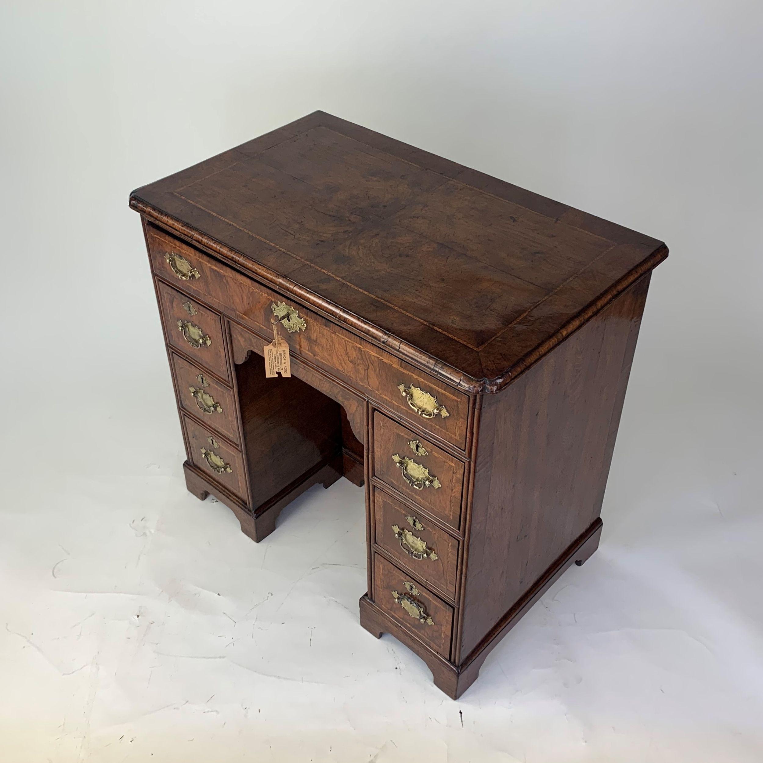 English George II Walnut Kneehole Desk For Sale