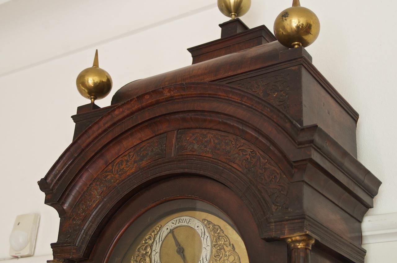 George II 18th Century Antique Walnut Longcase Clock by James Blackborow of London For Sale