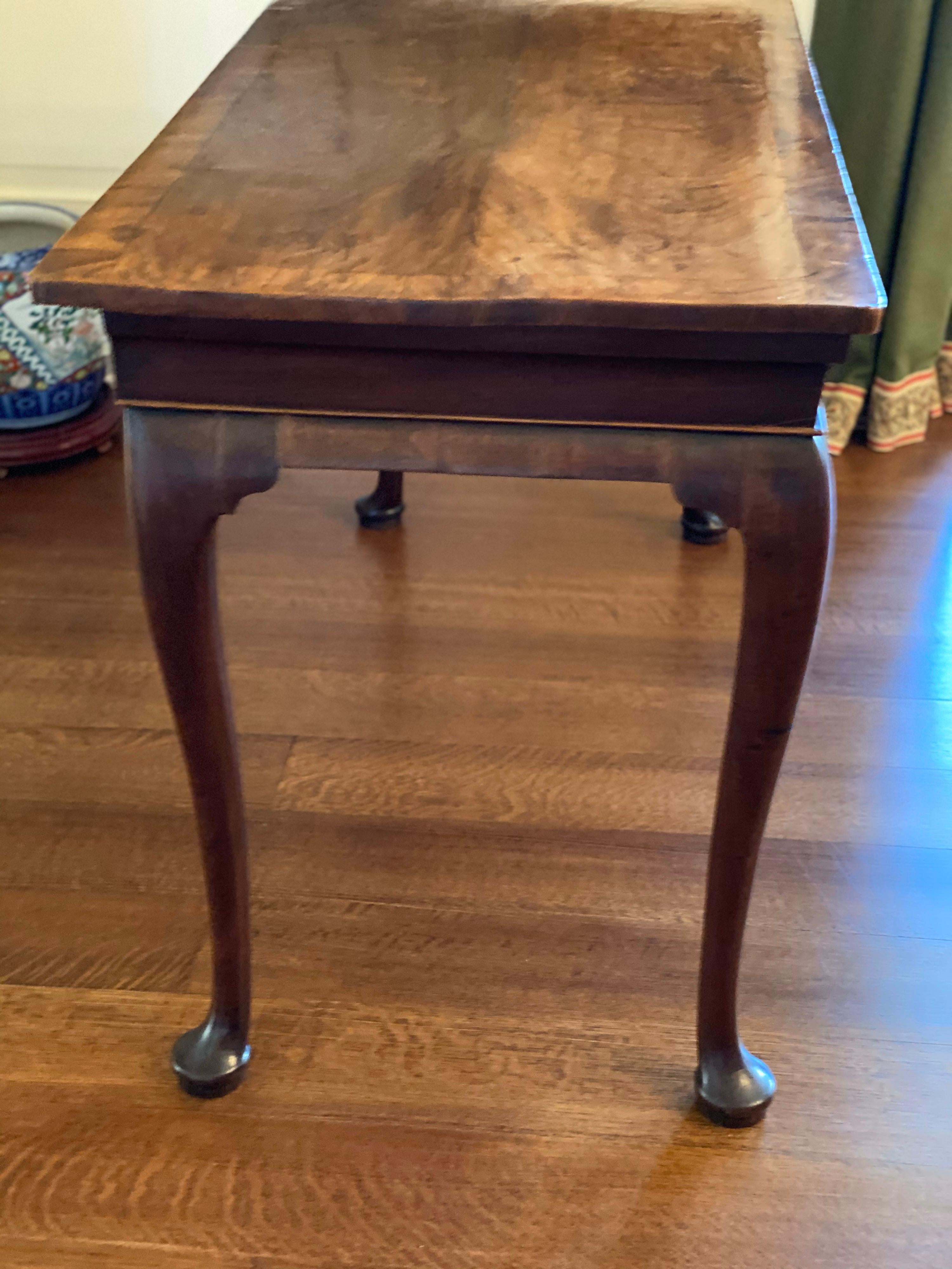 George II Walnut Pier Table, 18th Century 4