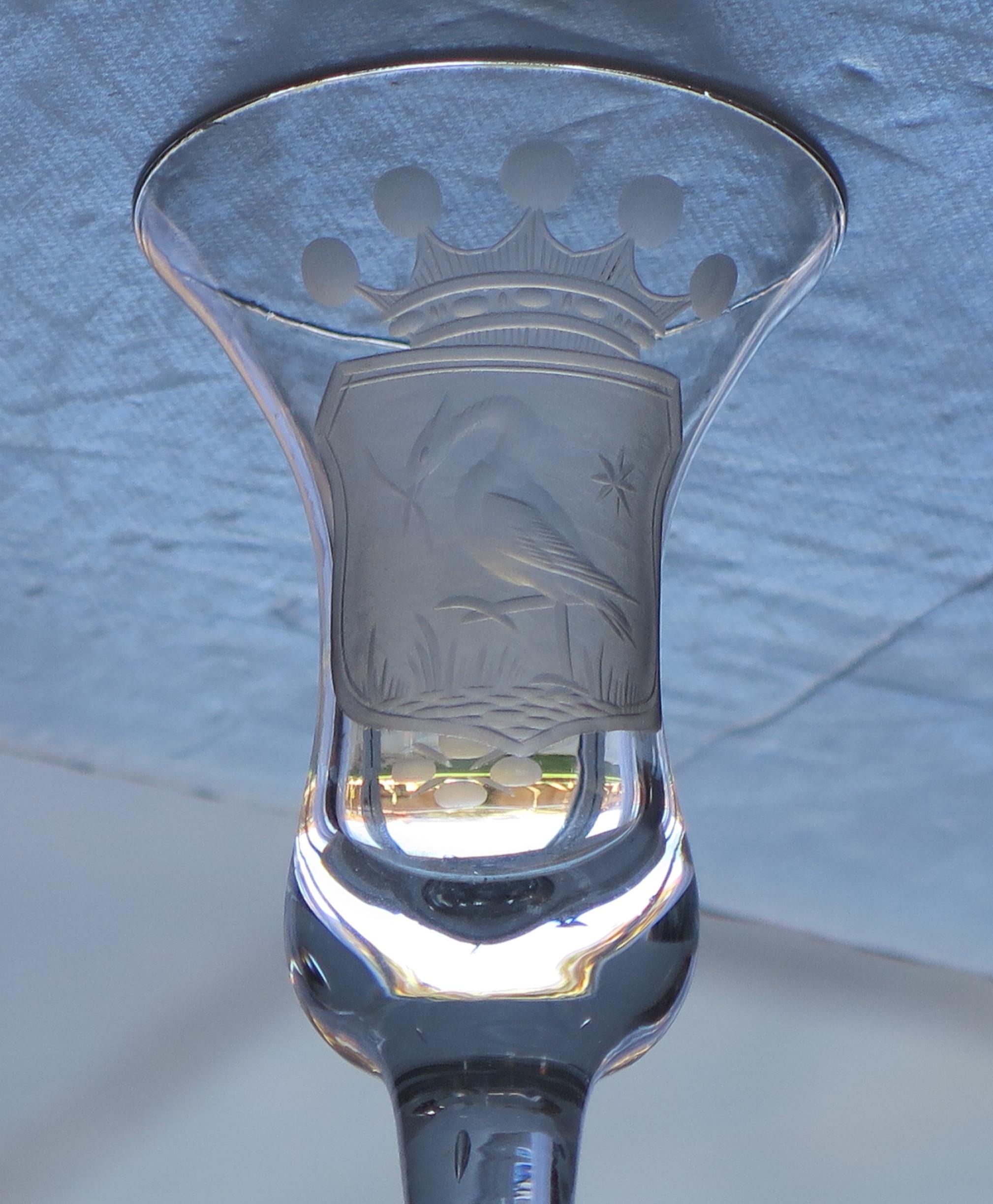 Wine Drinking Glass Jacobite Engraved 1706 & Cunningham Clan Crest, circa 1740 2