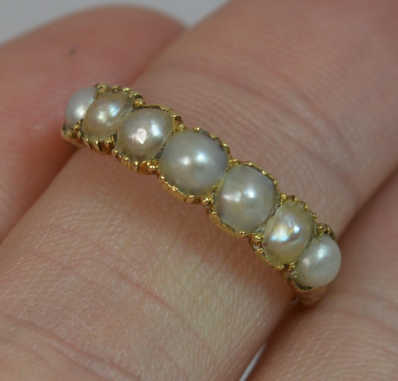 George III 15 Carat Gold Seven-Pearl Half Eternity Stack Ring In Fair Condition In St Helens, GB