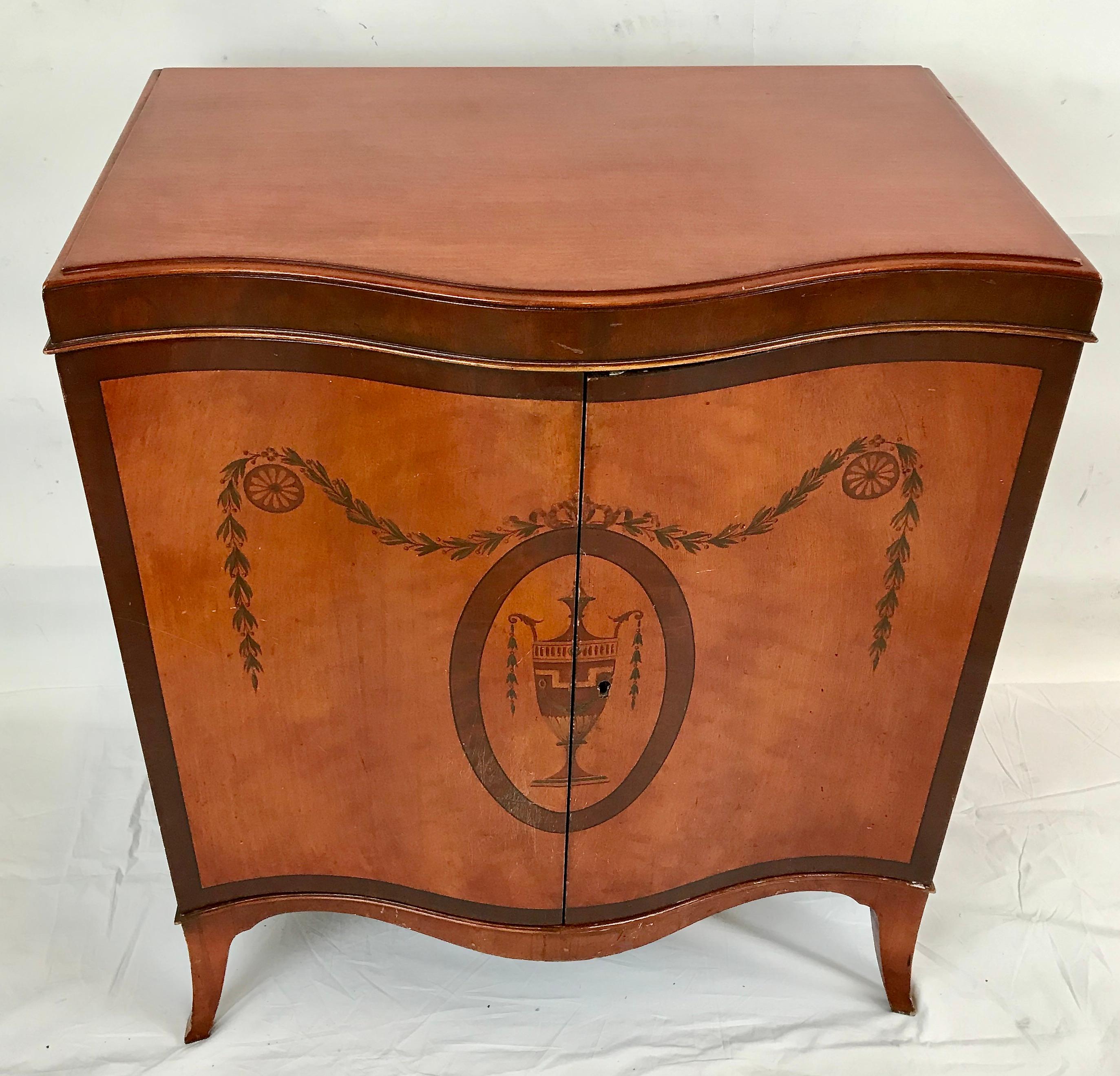 George III Adam Style Serpentine Satinwood Cabinet For Sale 3